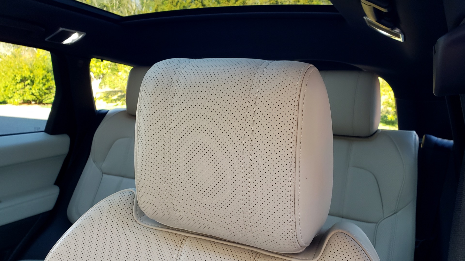 Used 2016 Land Rover RANGE ROVER SPORT SC V6 / NAV / PANO-ROOF / REARVIEW / VISION PKG for sale Sold at Formula Imports in Charlotte NC 28227 60