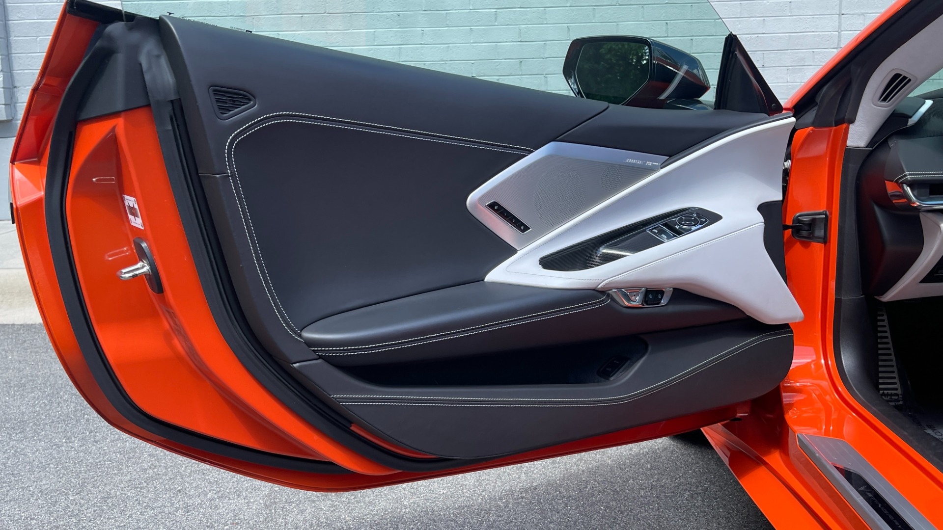 Used 2020 Chevrolet Corvette 3LT / Z51 / PERFORMANCE EXHAUST / FRONT LIFT / Z51 BRAKES / CARBON FIBER AC for sale $92,595 at Formula Imports in Charlotte NC 28227 35