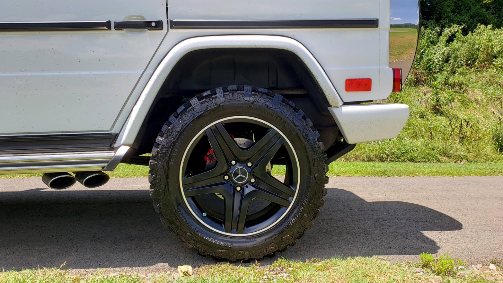 Used 2014 Mercedes-Benz G-CLASS G 63 AMG / AWD / NAV / SUNROOF / PREM SOUND / BSM for sale Sold at Formula Imports in Charlotte NC 28227 92