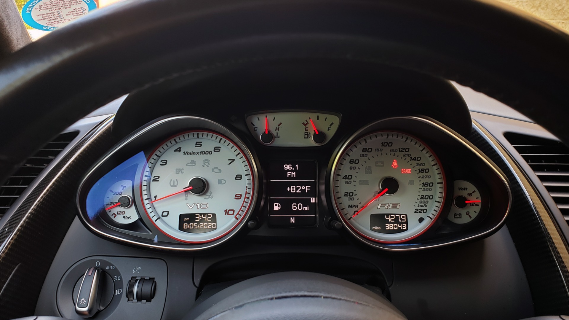Used 2012 Audi R8 5.2L V10 / AWD / COUPE / NAV / 6-SPD AUTO / CUSTOM WRAP for sale Sold at Formula Imports in Charlotte NC 28227 41