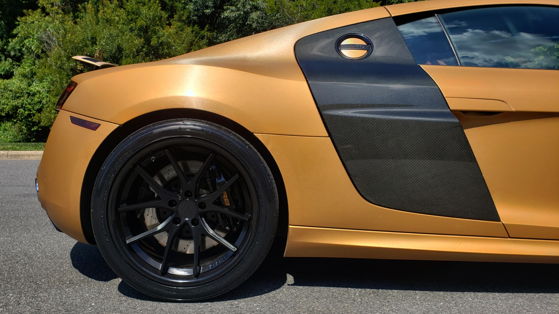 Used 2012 Audi R8 5.2L V10 / AWD / COUPE / NAV / 6-SPD AUTO / CUSTOM WRAP for sale Sold at Formula Imports in Charlotte NC 28227 66