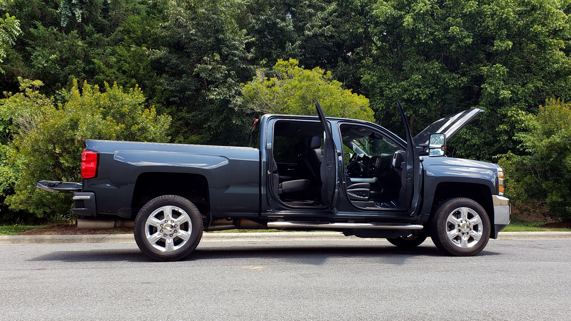 Used 2018 Chevrolet Silverado 2500HD LTZ for sale Sold at Formula Imports in Charlotte NC 28227 13