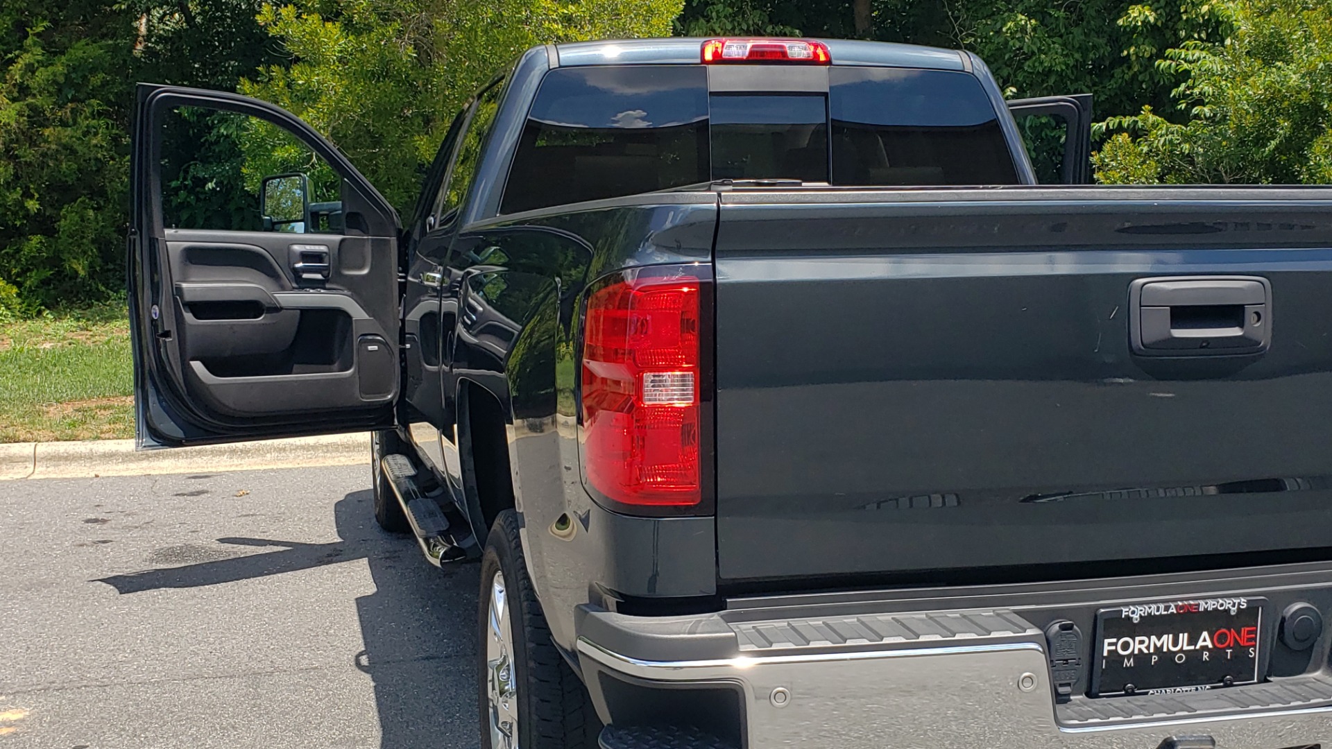 Used 2018 Chevrolet Silverado 2500HD LTZ for sale Sold at Formula Imports in Charlotte NC 28227 32