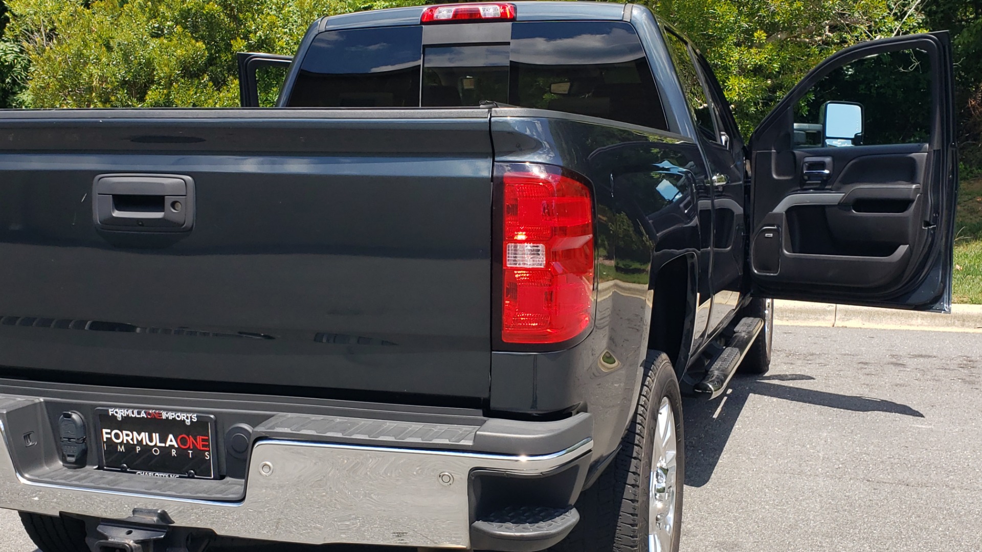Used 2018 Chevrolet Silverado 2500HD LTZ for sale Sold at Formula Imports in Charlotte NC 28227 33