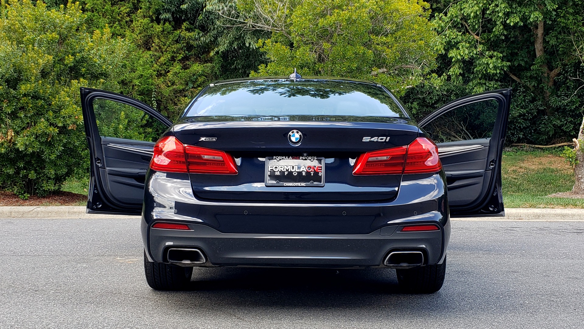 Used 2017 BMW 5 SERIES 540I XDRIVE PREMIUM / NAV / DRVR ASST PLUS / CLD WTHR / SUNROOF / REARVIEW for sale Sold at Formula Imports in Charlotte NC 28227 24