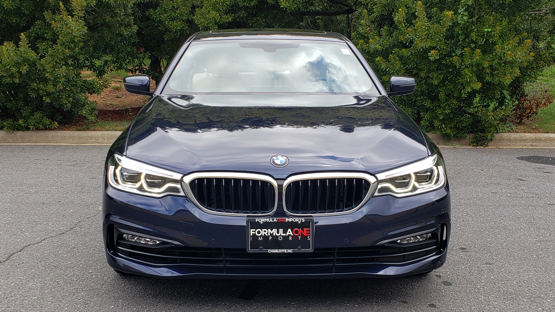 Used 2017 BMW 5 SERIES 540I XDRIVE PREMIUM / NAV / DRVR ASST / CLD WTHR / SUNROOF / REARVIEW for sale Sold at Formula Imports in Charlotte NC 28227 16