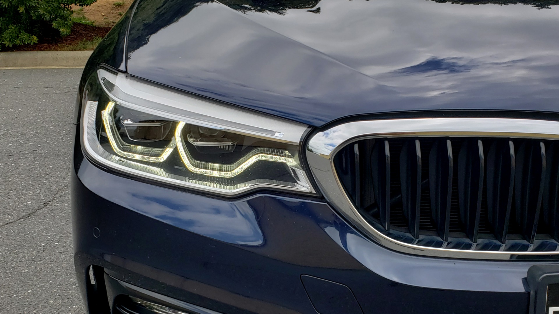 Used 2017 BMW 5 SERIES 540I XDRIVE PREMIUM / NAV / DRVR ASST / CLD WTHR / SUNROOF / REARVIEW for sale Sold at Formula Imports in Charlotte NC 28227 17