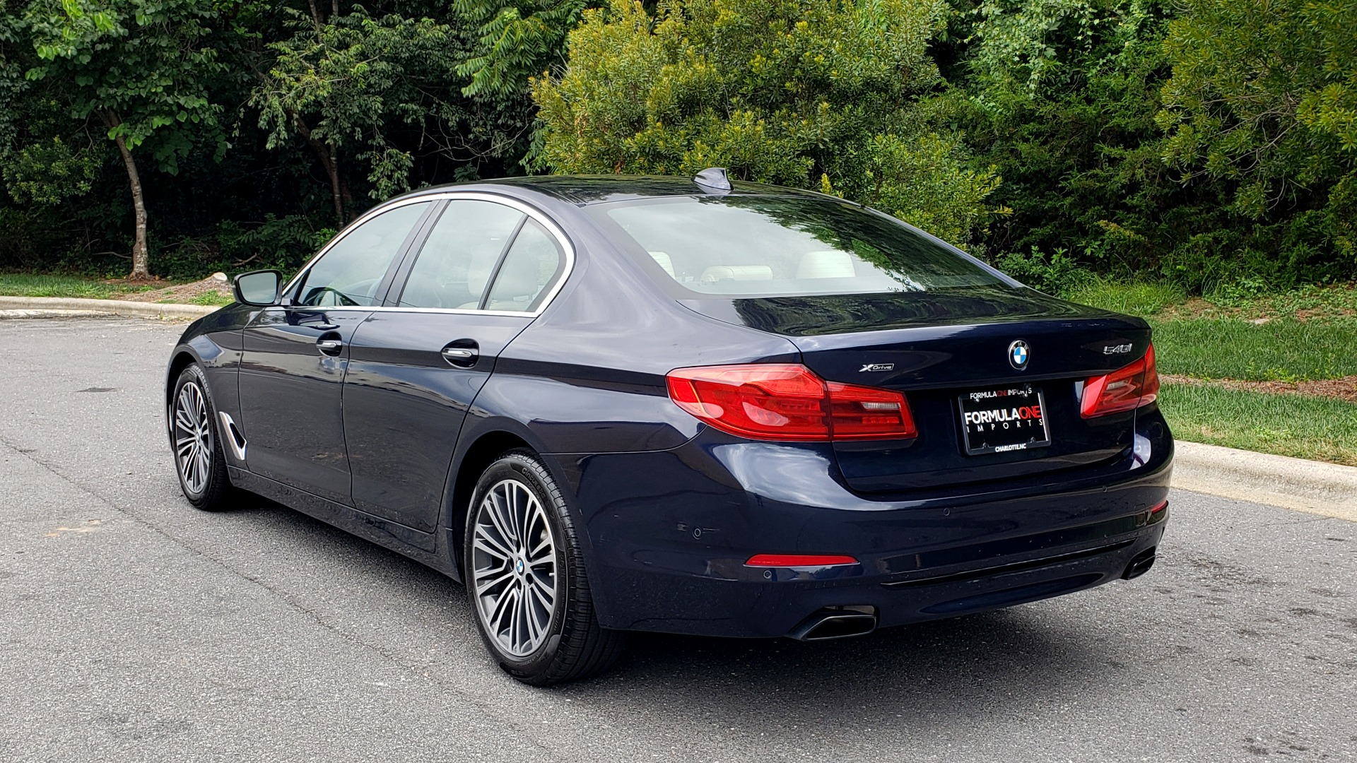 Used 2017 BMW 5 SERIES 540I XDRIVE PREMIUM / NAV / DRVR ASST / CLD WTHR / SUNROOF / REARVIEW for sale Sold at Formula Imports in Charlotte NC 28227 3