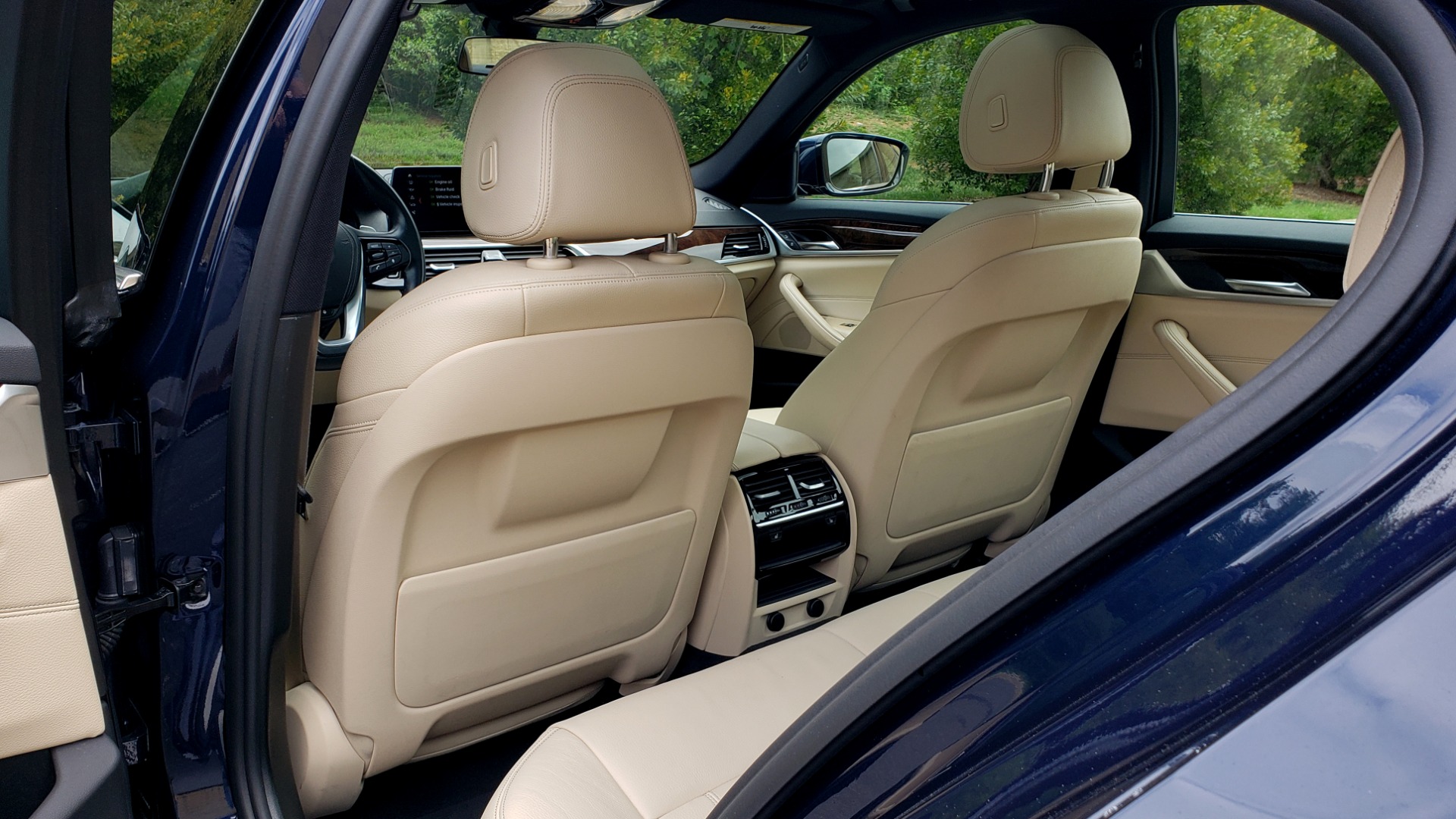 Used 2017 BMW 5 SERIES 540I XDRIVE PREMIUM / NAV / HUD / SUNROOF / REARVIEW for sale $36,595 at Formula Imports in Charlotte NC 28227 56