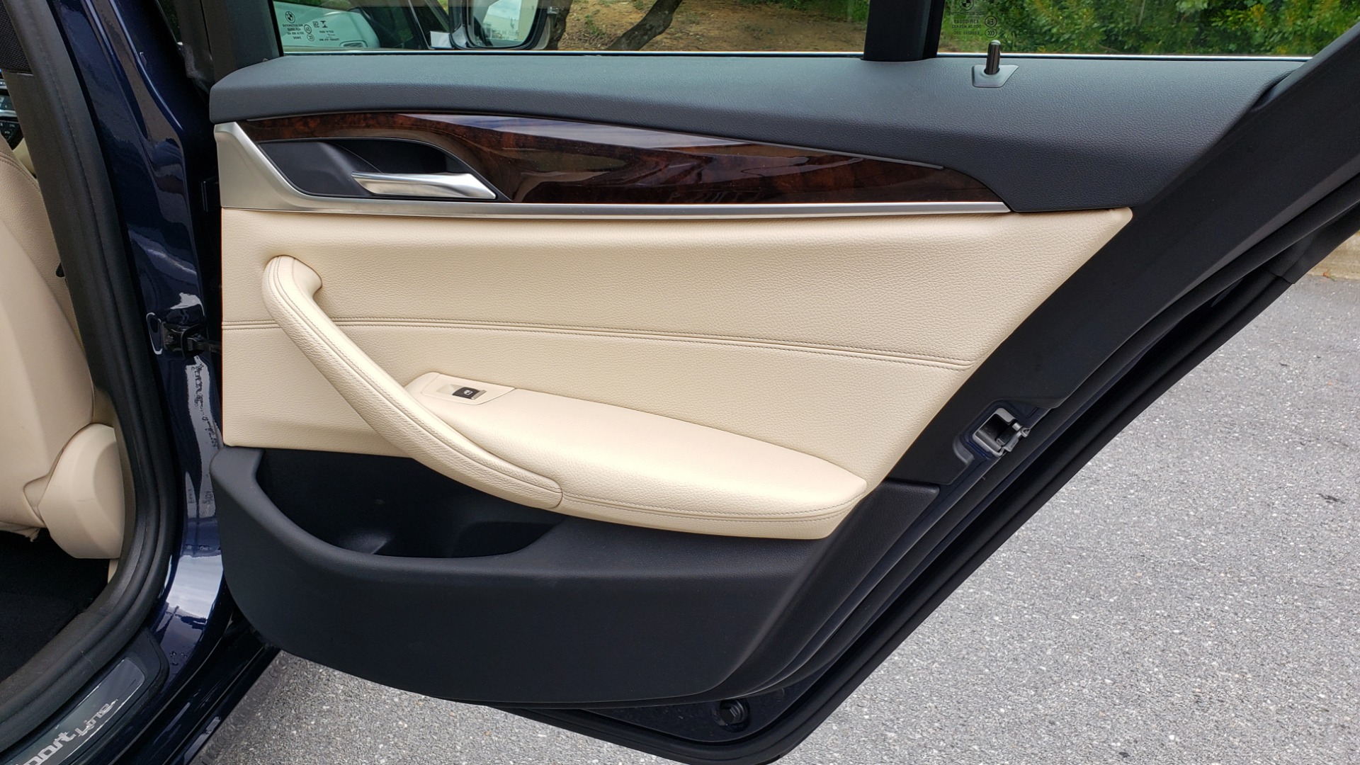 Used 2017 BMW 5 SERIES 540I XDRIVE PREMIUM / NAV / DRVR ASST / CLD WTHR / SUNROOF / REARVIEW for sale Sold at Formula Imports in Charlotte NC 28227 64
