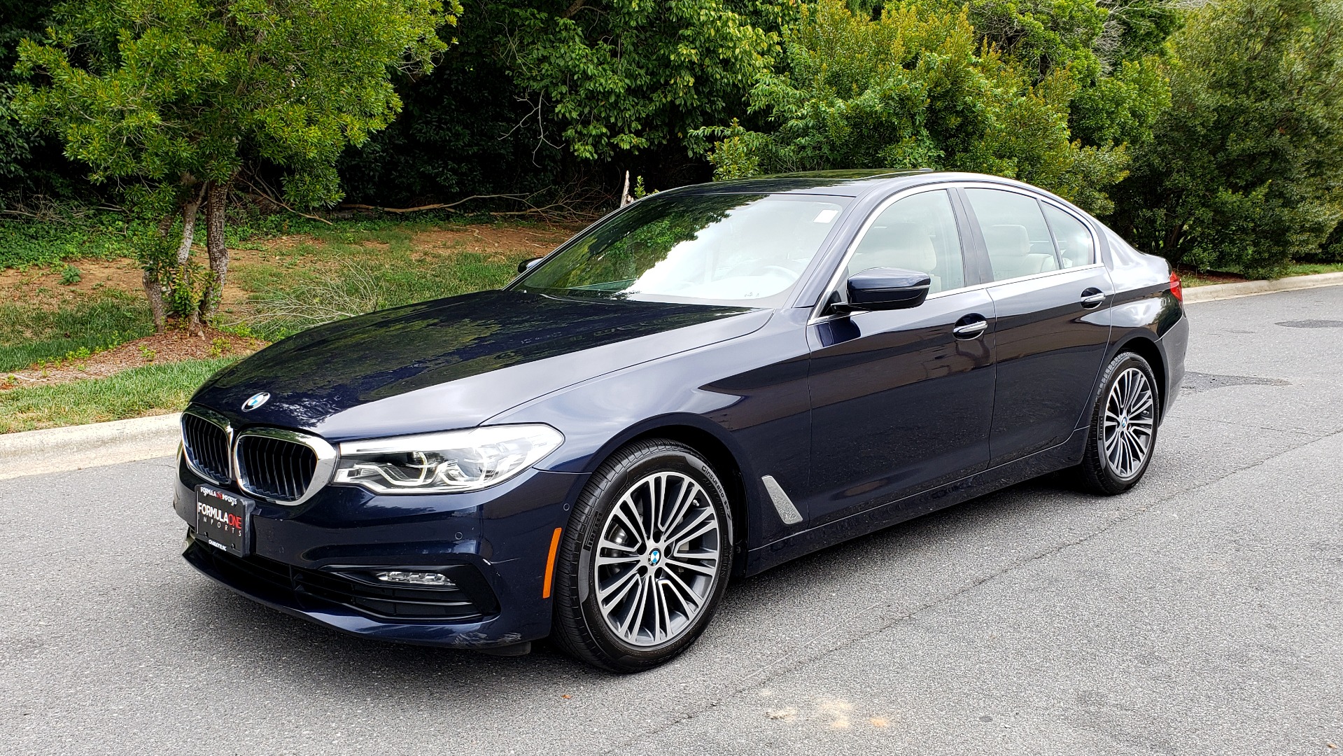 Used 2017 BMW 5 SERIES 540I XDRIVE PREMIUM / NAV / DRVR ASST / CLD WTHR / SUNROOF / REARVIEW for sale Sold at Formula Imports in Charlotte NC 28227 1