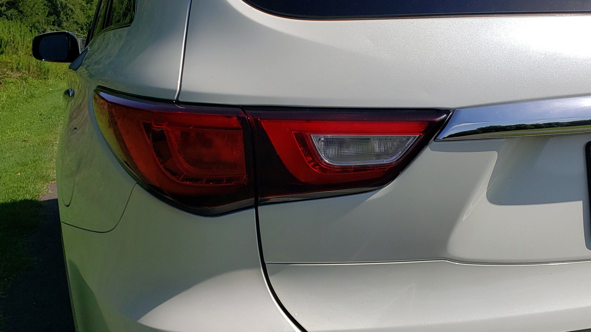 Used 2016 Infiniti QX60 AWD / 3.5L V6 / SUNROOF / HTD STS / 3-ROW / TOWING / REARVIEW for sale Sold at Formula Imports in Charlotte NC 28227 18