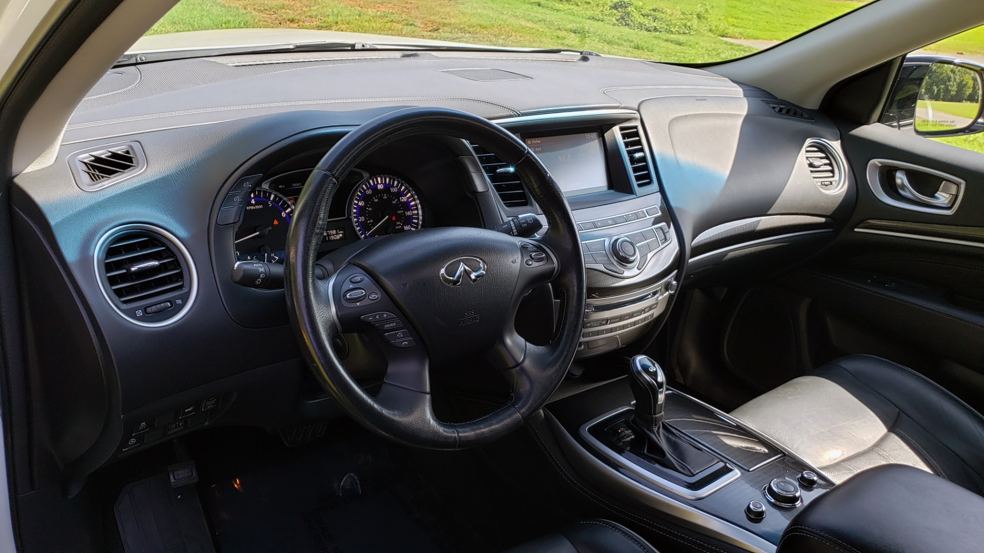 Used 2016 Infiniti QX60 AWD / 3.5L V6 / SUNROOF / HTD STS / 3-ROW / TOWING / REARVIEW for sale Sold at Formula Imports in Charlotte NC 28227 33