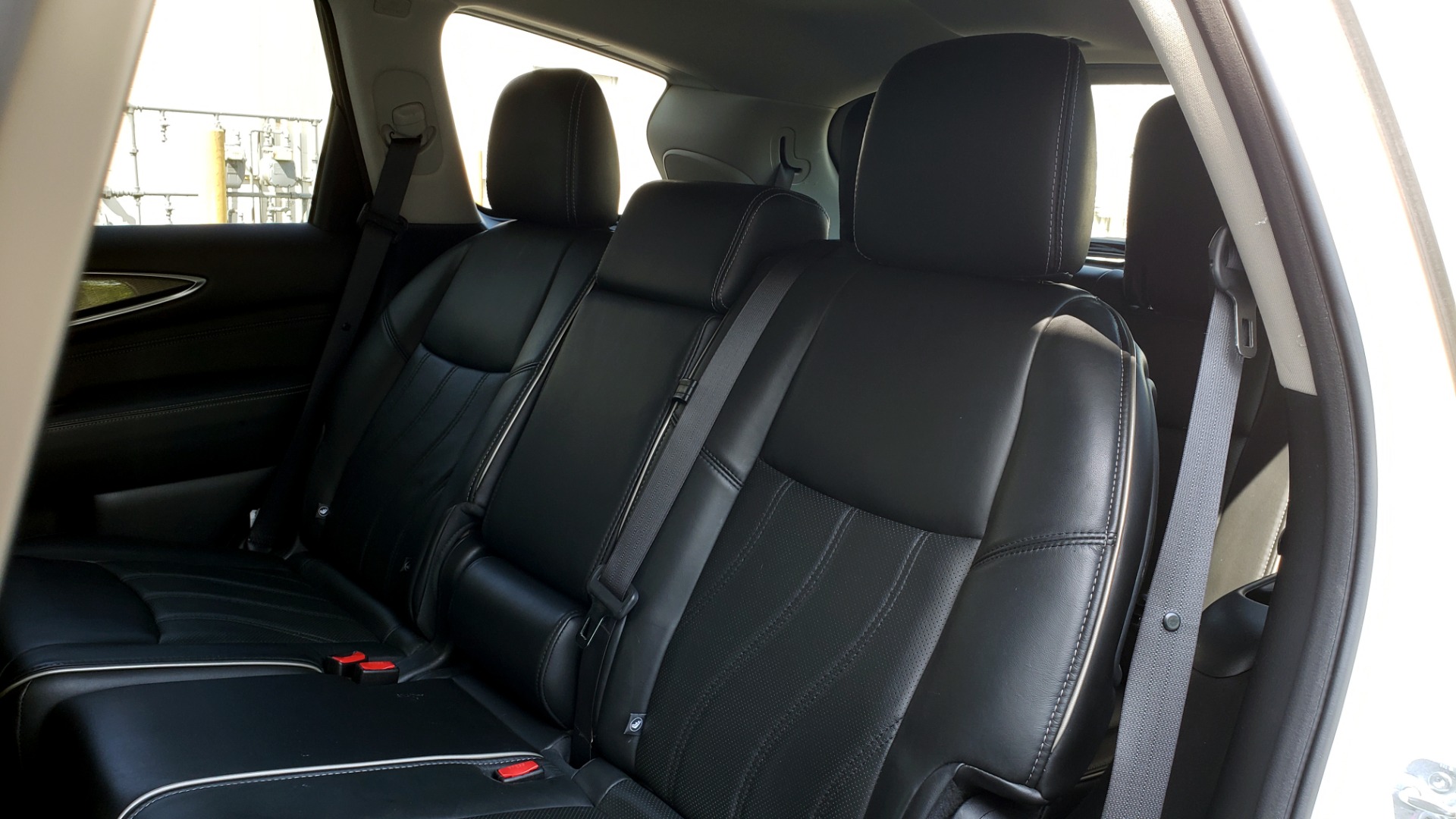 Used 2016 Infiniti QX60 AWD / 3.5L V6 / SUNROOF / HTD STS / 3-ROW / TOWING / REARVIEW for sale Sold at Formula Imports in Charlotte NC 28227 64