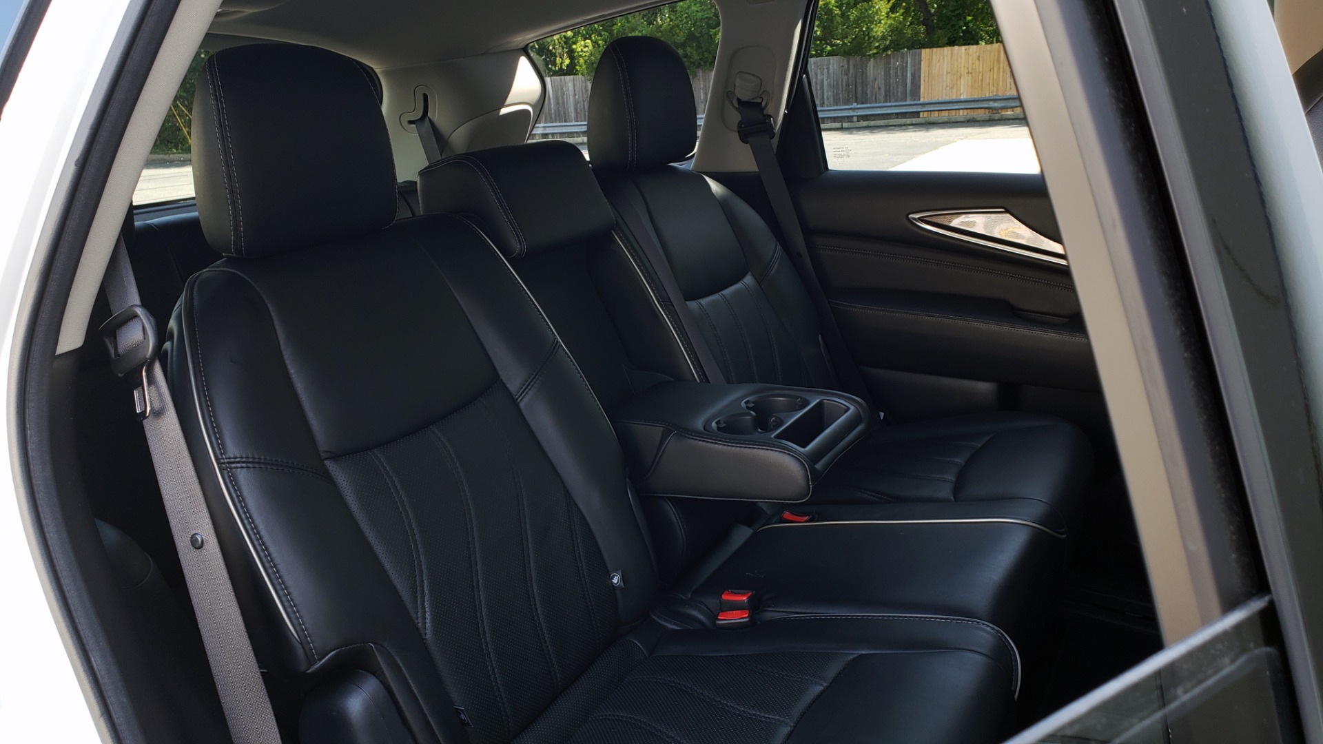 Used 2016 Infiniti QX60 AWD / 3.5L V6 / SUNROOF / HTD STS / 3-ROW / TOWING / REARVIEW for sale Sold at Formula Imports in Charlotte NC 28227 75