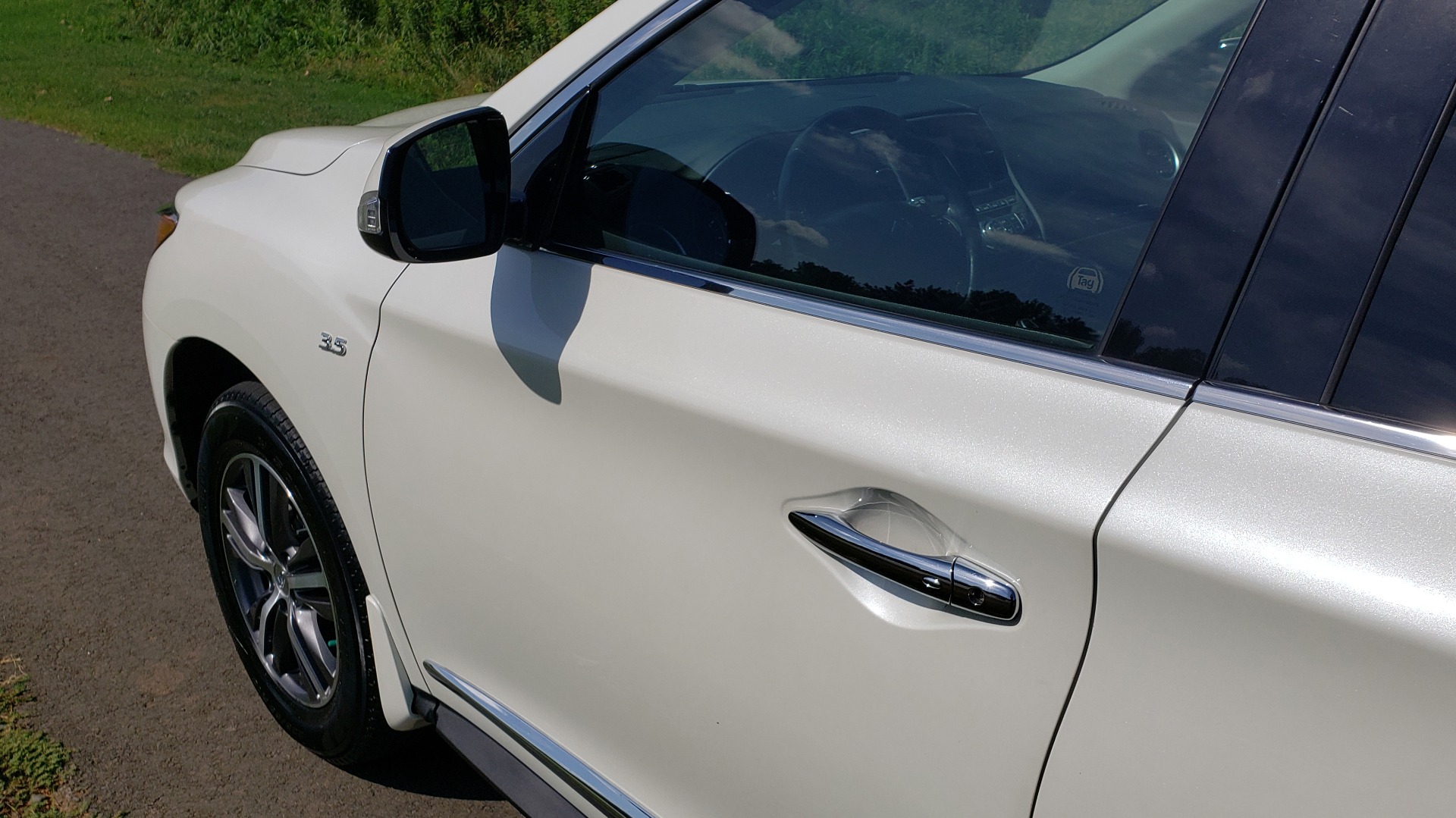 Used 2016 Infiniti QX60 AWD / 3.5L V6 / SUNROOF / HTD STS / 3-ROW / TOWING / REARVIEW for sale Sold at Formula Imports in Charlotte NC 28227 8