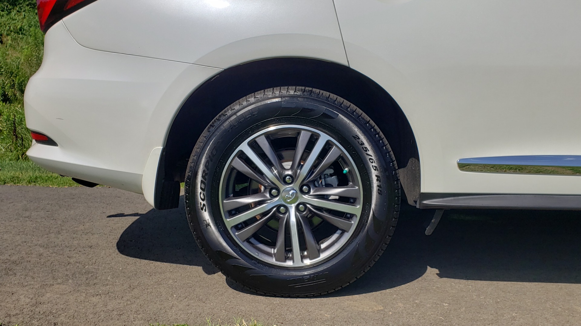 Used 2016 Infiniti QX60 AWD / 3.5L V6 / SUNROOF / HTD STS / 3-ROW / TOWING / REARVIEW for sale Sold at Formula Imports in Charlotte NC 28227 83