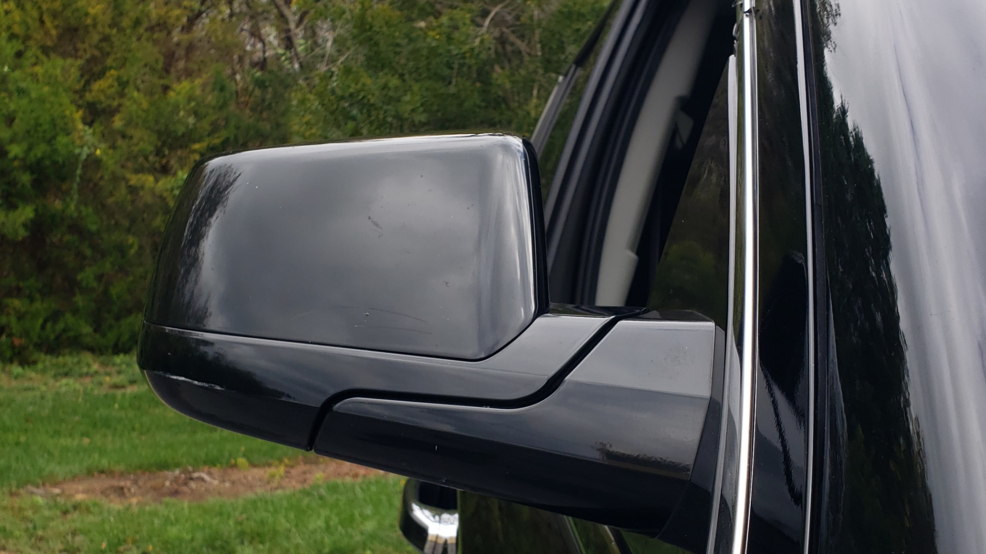 Used 2017 GMC YUKON XL DENALI 4WD / NAV / SUNROOF / ENT / 3-ROWS / BOSE / REARVIEW for sale Sold at Formula Imports in Charlotte NC 28227 25
