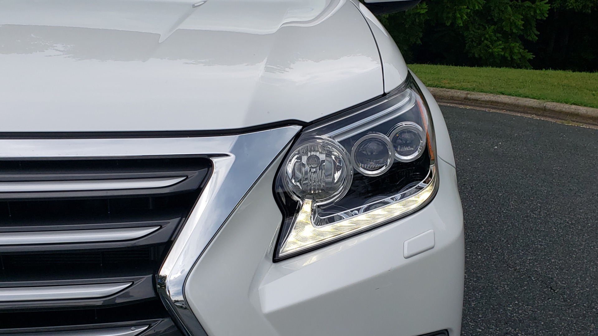 Used 2019 Lexus GX GX 460 for sale Sold at Formula Imports in Charlotte NC 28227 26