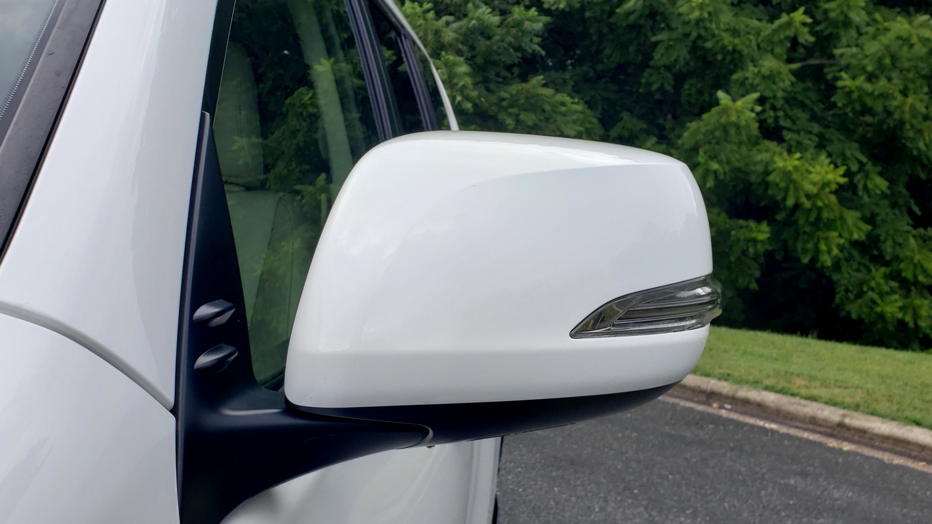 Used 2019 Lexus GX GX 460 for sale Sold at Formula Imports in Charlotte NC 28227 29