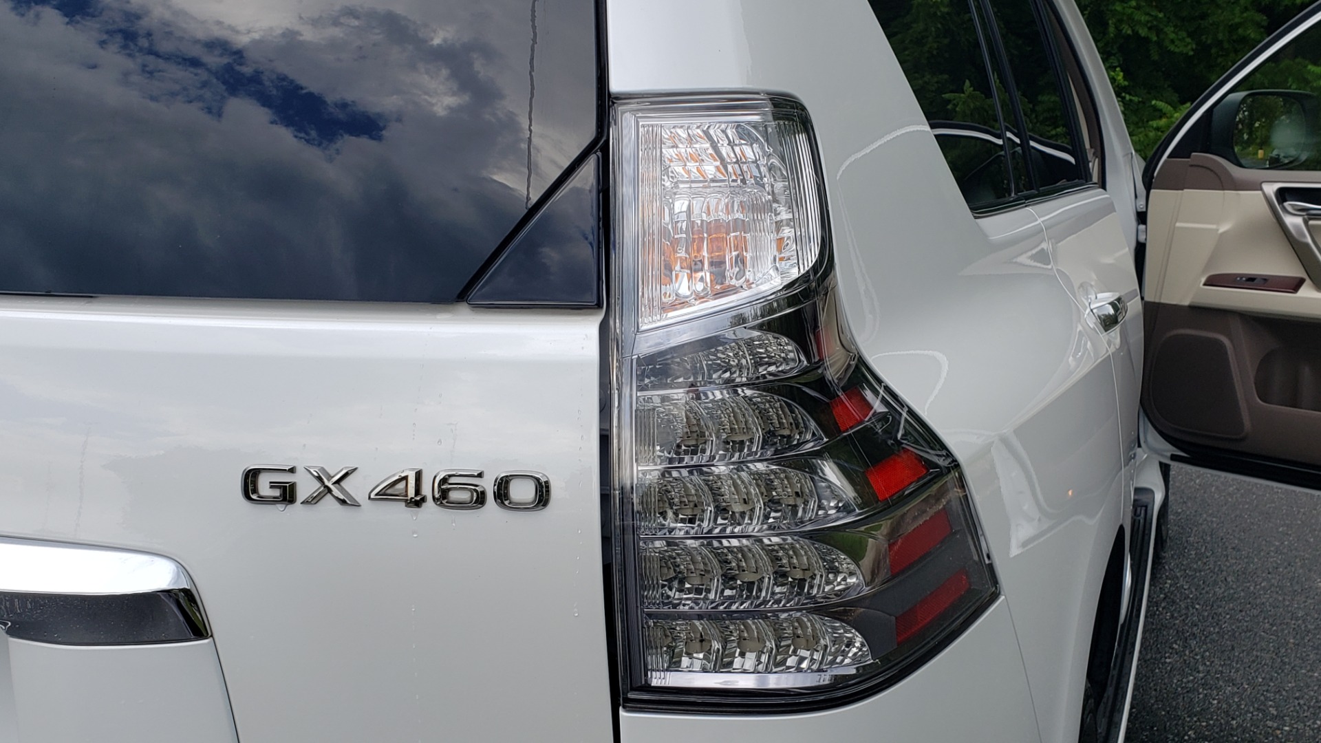 Used 2019 Lexus GX GX 460 for sale Sold at Formula Imports in Charlotte NC 28227 33