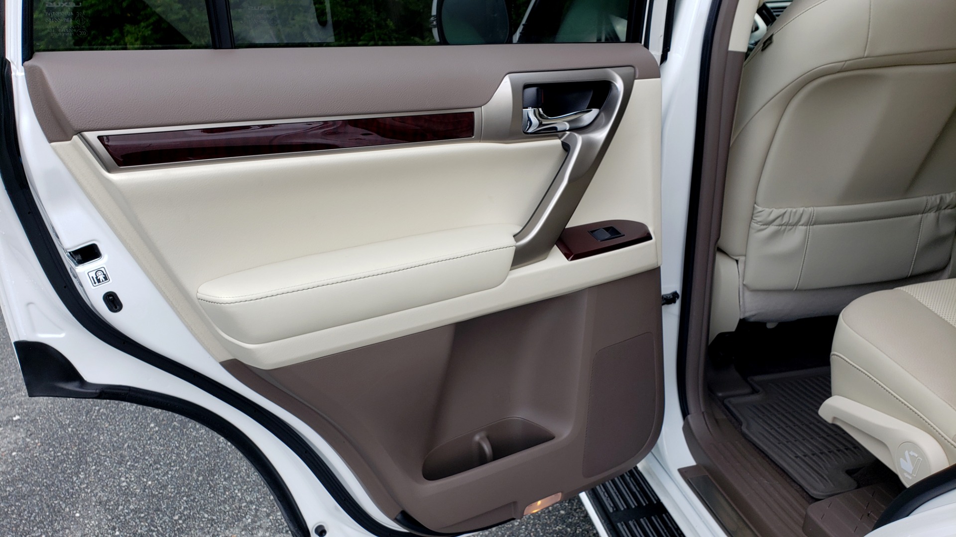 Used 2019 Lexus GX GX 460 for sale Sold at Formula Imports in Charlotte NC 28227 64