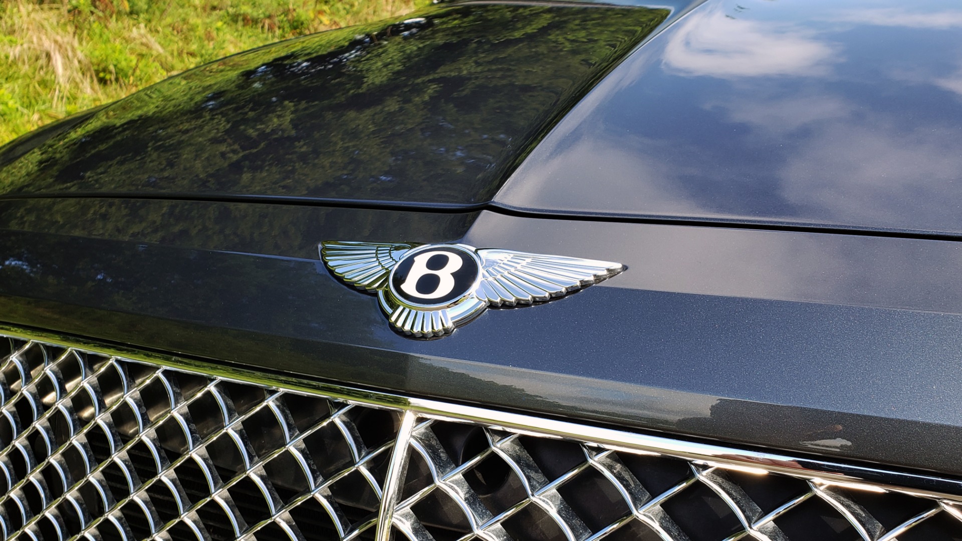 Used 2017 Bentley BENTAYGA W12 600HP / NAV / HTD SEATS / PANO-ROOF / REARVIEW / 21IN WHEELS for sale Sold at Formula Imports in Charlotte NC 28227 15