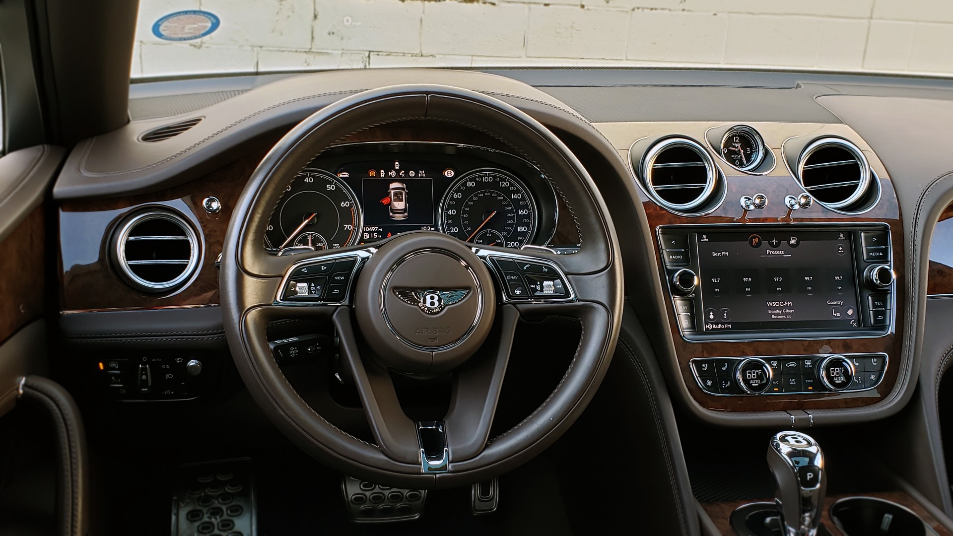 Used 2017 Bentley BENTAYGA W12 600HP / NAV / HTD SEATS / PANO-ROOF / REARVIEW / 21IN WHEELS for sale Sold at Formula Imports in Charlotte NC 28227 51