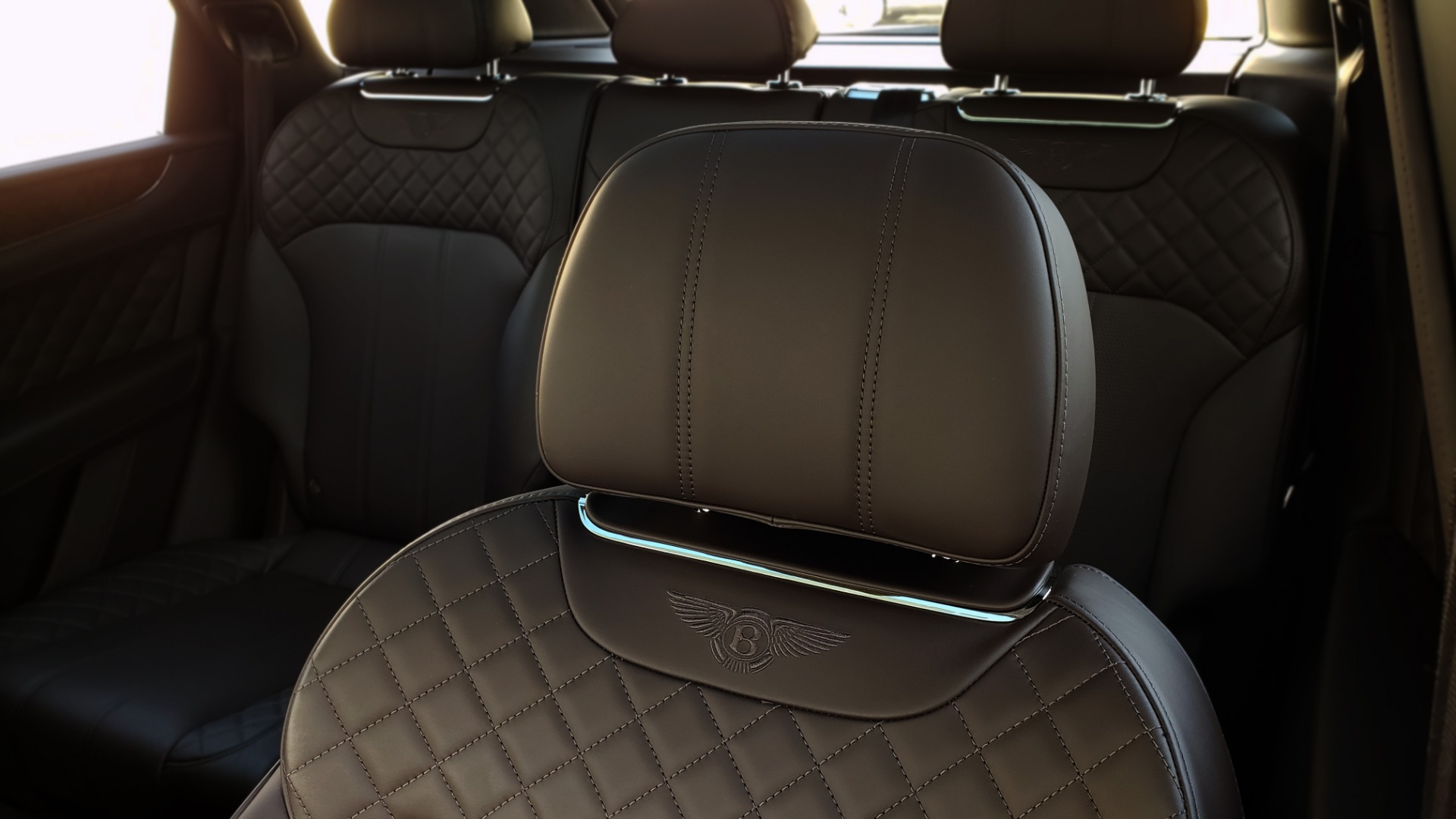 Used 2017 Bentley BENTAYGA W12 600HP / NAV / HTD SEATS / PANO-ROOF / REARVIEW for sale Sold at Formula Imports in Charlotte NC 28227 52
