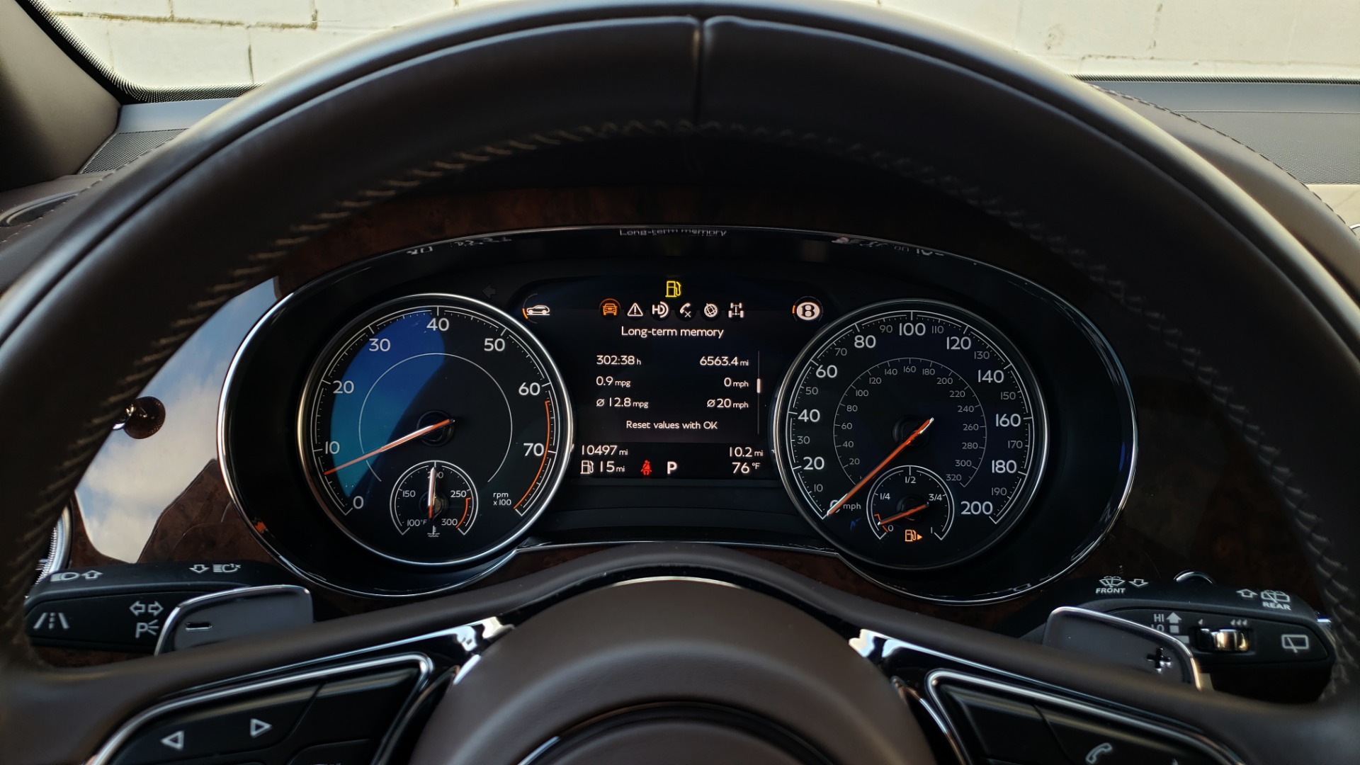 Used 2017 Bentley BENTAYGA W12 600HP / NAV / HTD SEATS / PANO-ROOF / REARVIEW / 21IN WHEELS for sale Sold at Formula Imports in Charlotte NC 28227 55