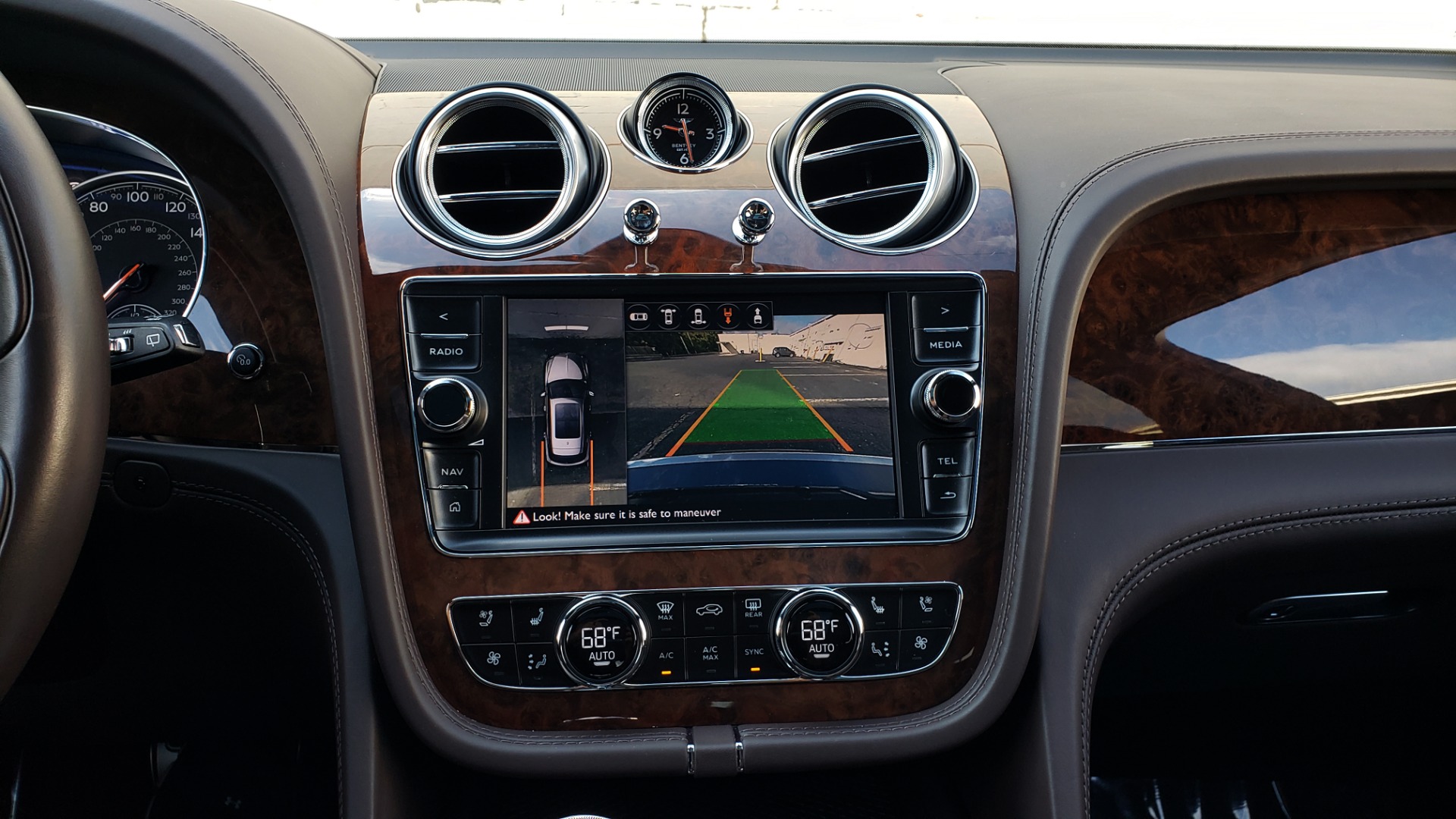 Used 2017 Bentley BENTAYGA W12 600HP / NAV / HTD SEATS / PANO-ROOF / REARVIEW for sale Sold at Formula Imports in Charlotte NC 28227 59