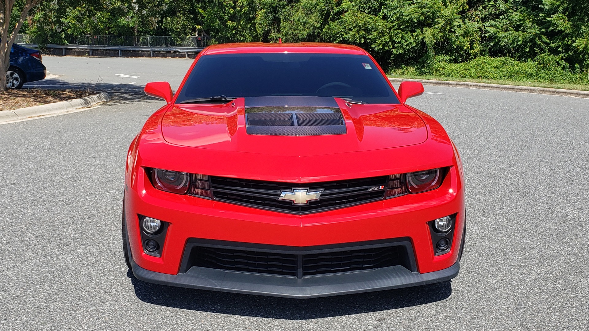 Used 2013 Chevrolet CAMARO ZL1 / 6.2L SUPERCHARGED 580HP / 6-SPD AUTO / NAV / REARVIEW for sale Sold at Formula Imports in Charlotte NC 28227 31