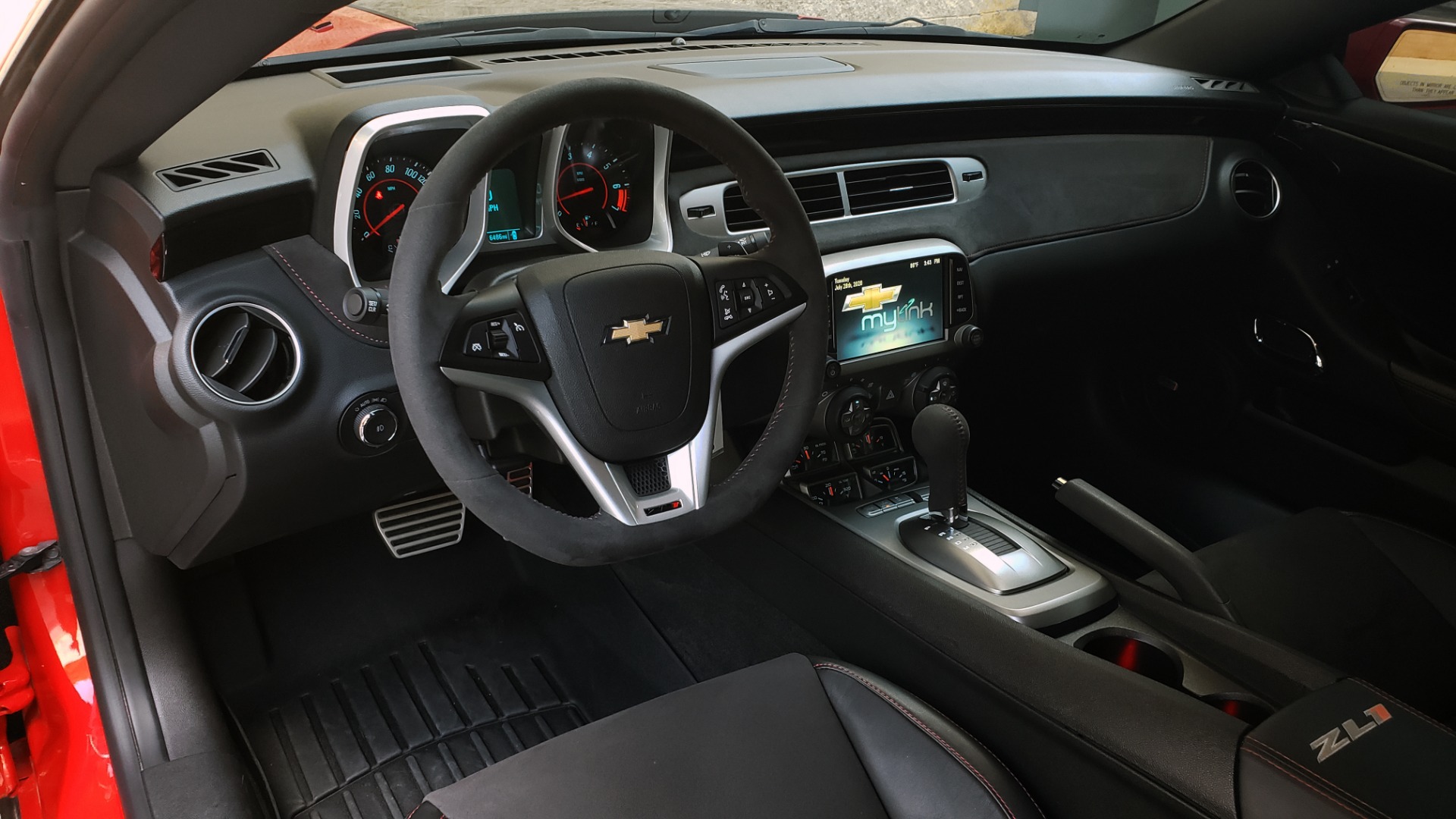 Used 2013 Chevrolet CAMARO ZL1 / 6.2L SUPERCHARGED 580HP / 6-SPD AUTO / NAV / REARVIEW for sale Sold at Formula Imports in Charlotte NC 28227 46