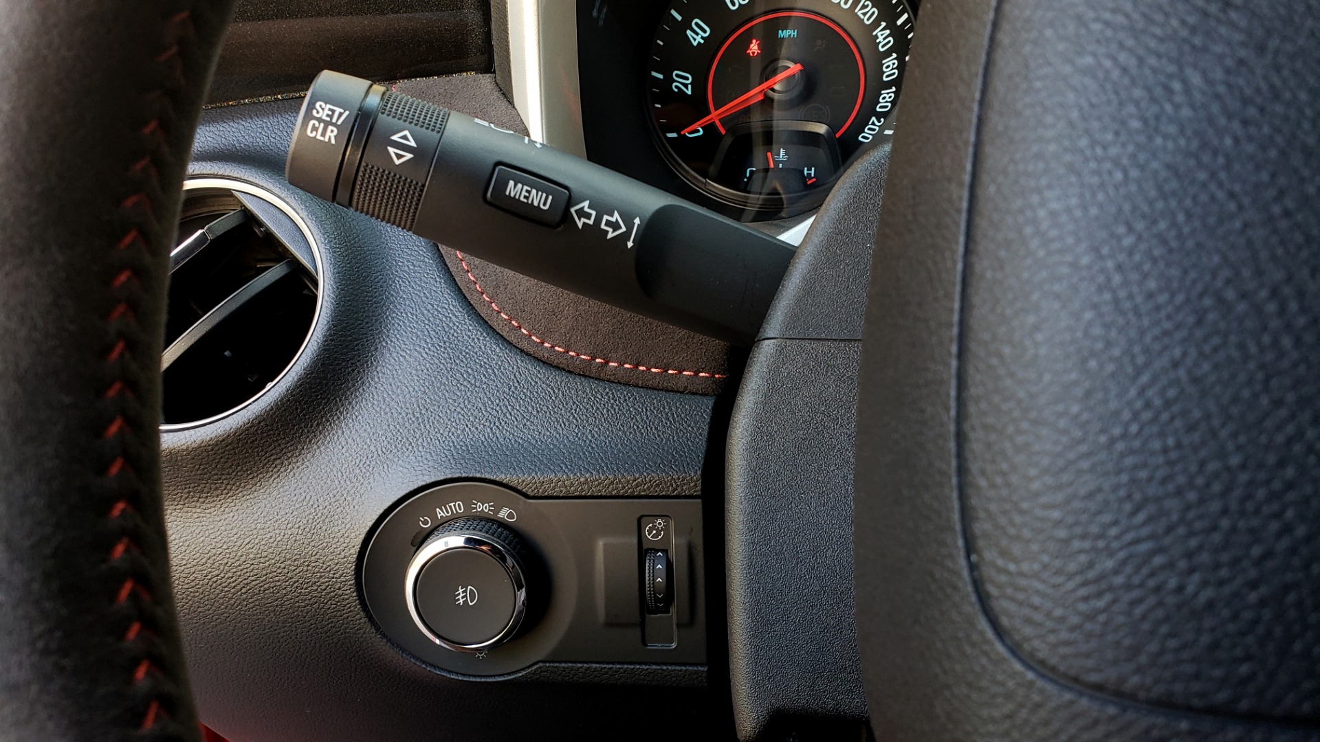 Used 2013 Chevrolet CAMARO ZL1 580HP / AUTO / NAV / BOSTON ACOUSTIC SND / REARVIEW for sale $40,995 at Formula Imports in Charlotte NC 28227 52