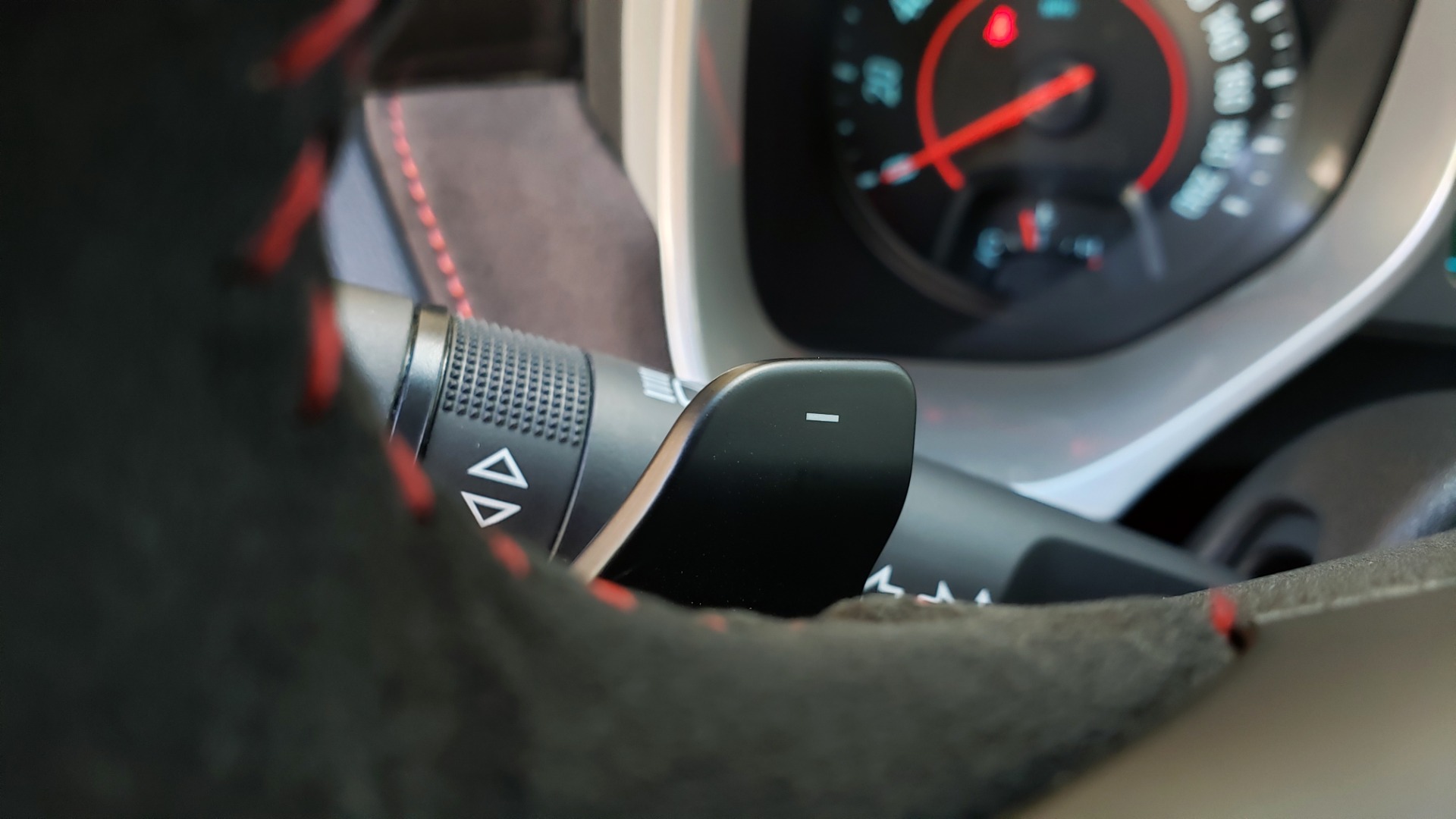 Used 2013 Chevrolet CAMARO ZL1 580HP / AUTO / NAV / BOSTON ACOUSTIC SND / REARVIEW for sale $40,995 at Formula Imports in Charlotte NC 28227 55