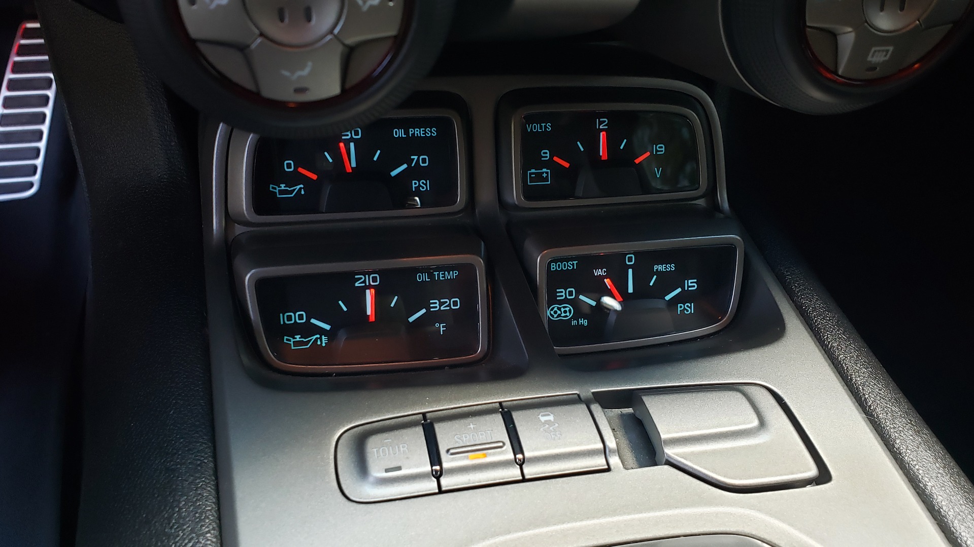Used 2013 Chevrolet CAMARO ZL1 580HP / AUTO / NAV / BOSTON ACOUSTIC SND / REARVIEW for sale $40,995 at Formula Imports in Charlotte NC 28227 65