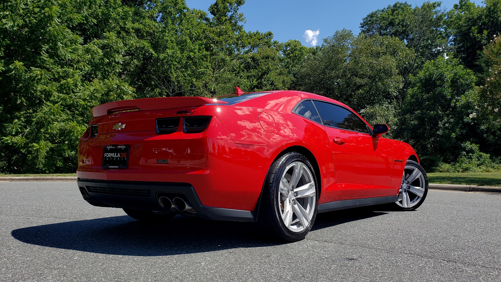Used 2013 Chevrolet CAMARO ZL1 580HP / AUTO / NAV / BOSTON ACOUSTIC SND / REARVIEW for sale $40,995 at Formula Imports in Charlotte NC 28227 7