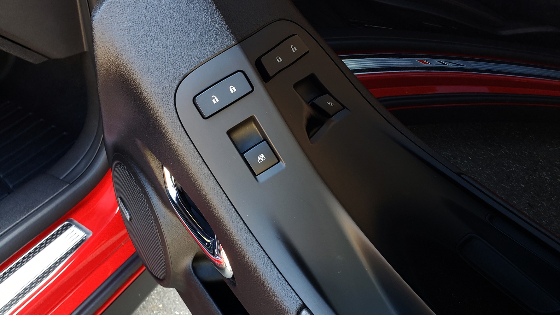 Used 2013 Chevrolet CAMARO ZL1 / 6.2L SUPERCHARGED 580HP / 6-SPD AUTO / NAV / REARVIEW for sale Sold at Formula Imports in Charlotte NC 28227 76