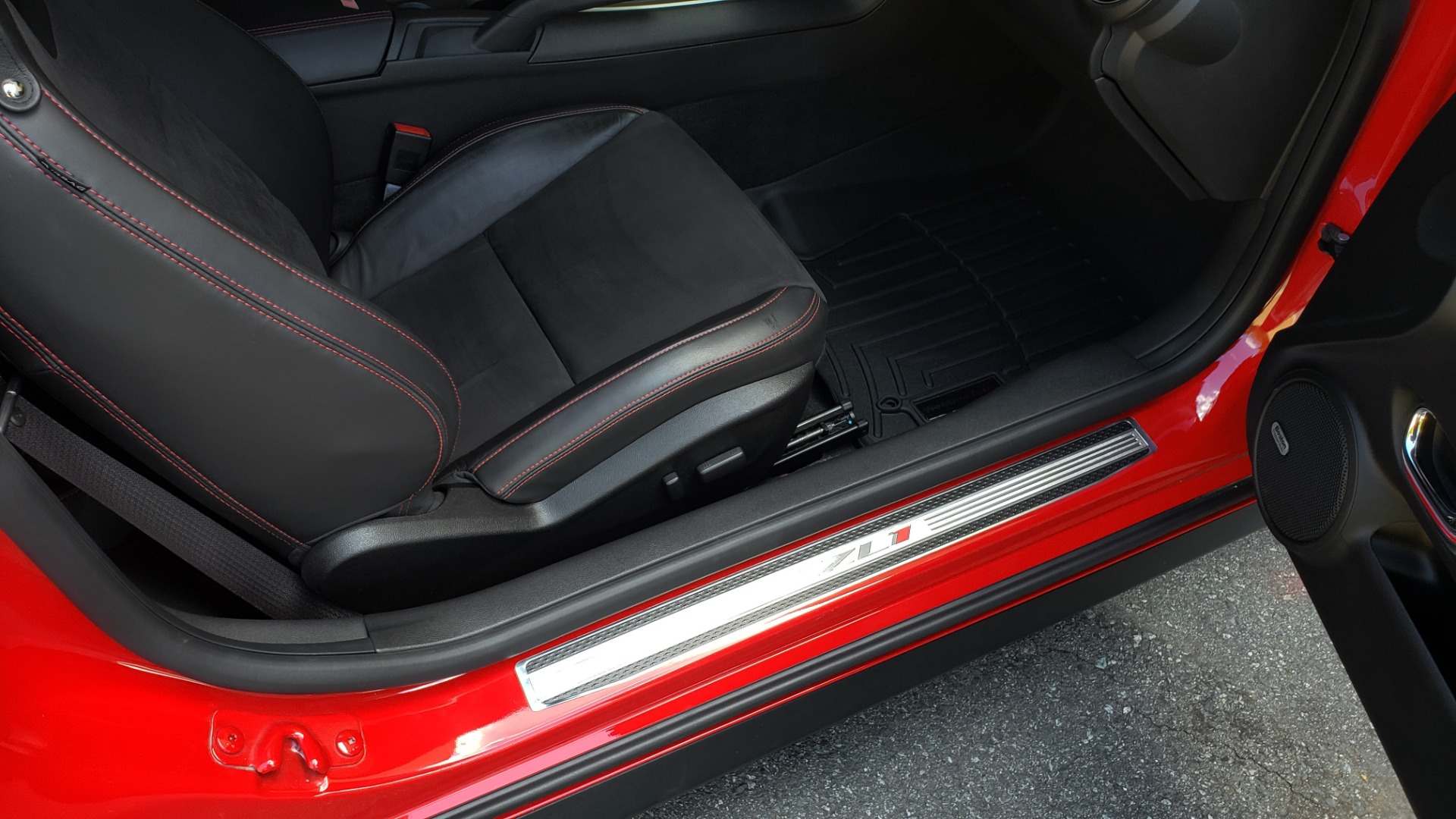 Used 2013 Chevrolet CAMARO ZL1 580HP / AUTO / NAV / BOSTON ACOUSTIC SND / REARVIEW for sale $40,995 at Formula Imports in Charlotte NC 28227 77