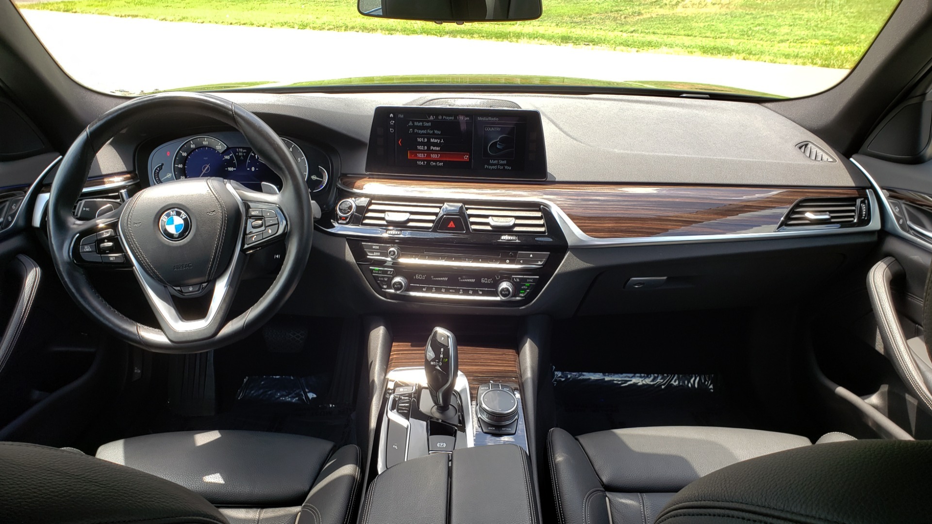 Used 2017 BMW 5 SERIES 530I XDRIVE PREMIUM / NAV / SUNROOF / PARK ASST / COLD WTHR / RE for sale Sold at Formula Imports in Charlotte NC 28227 27
