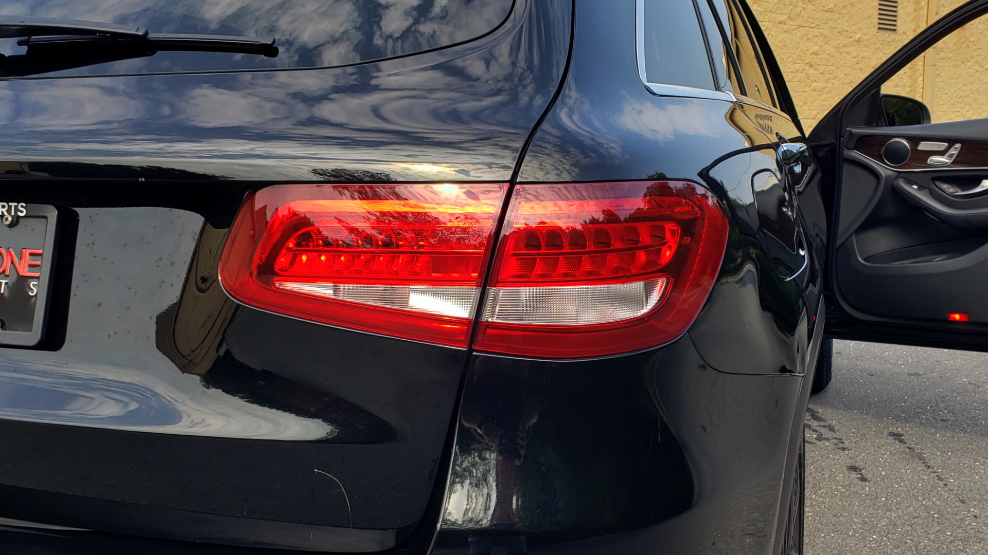 Used 2016 Mercedes-Benz GLC 300 / PANO-ROOF / HEATED SEATS / REARVIEW / NEW TIRES for sale Sold at Formula Imports in Charlotte NC 28227 29