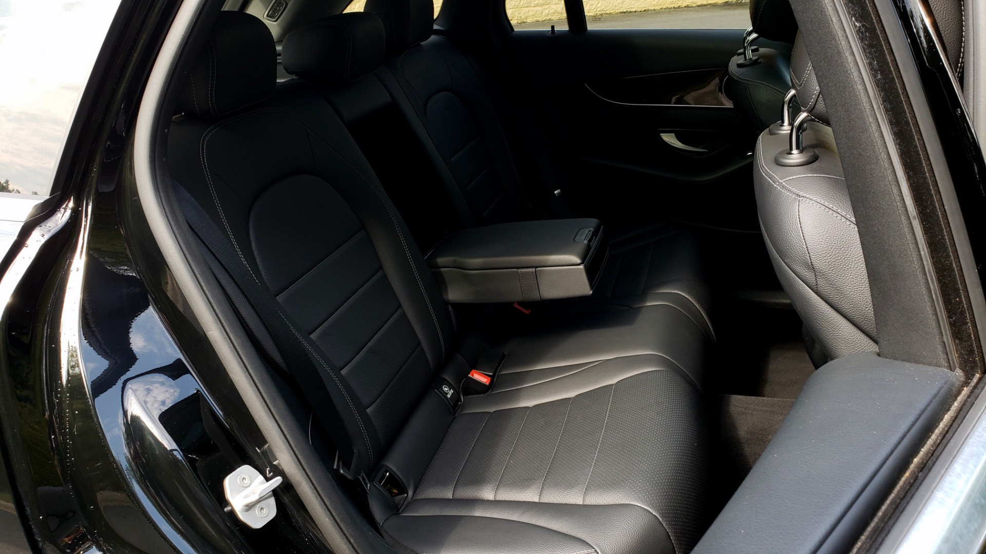 Used 2016 Mercedes-Benz GLC 300 / PANO-ROOF / HEATED SEATS / REARVIEW / NEW TIRES for sale Sold at Formula Imports in Charlotte NC 28227 68