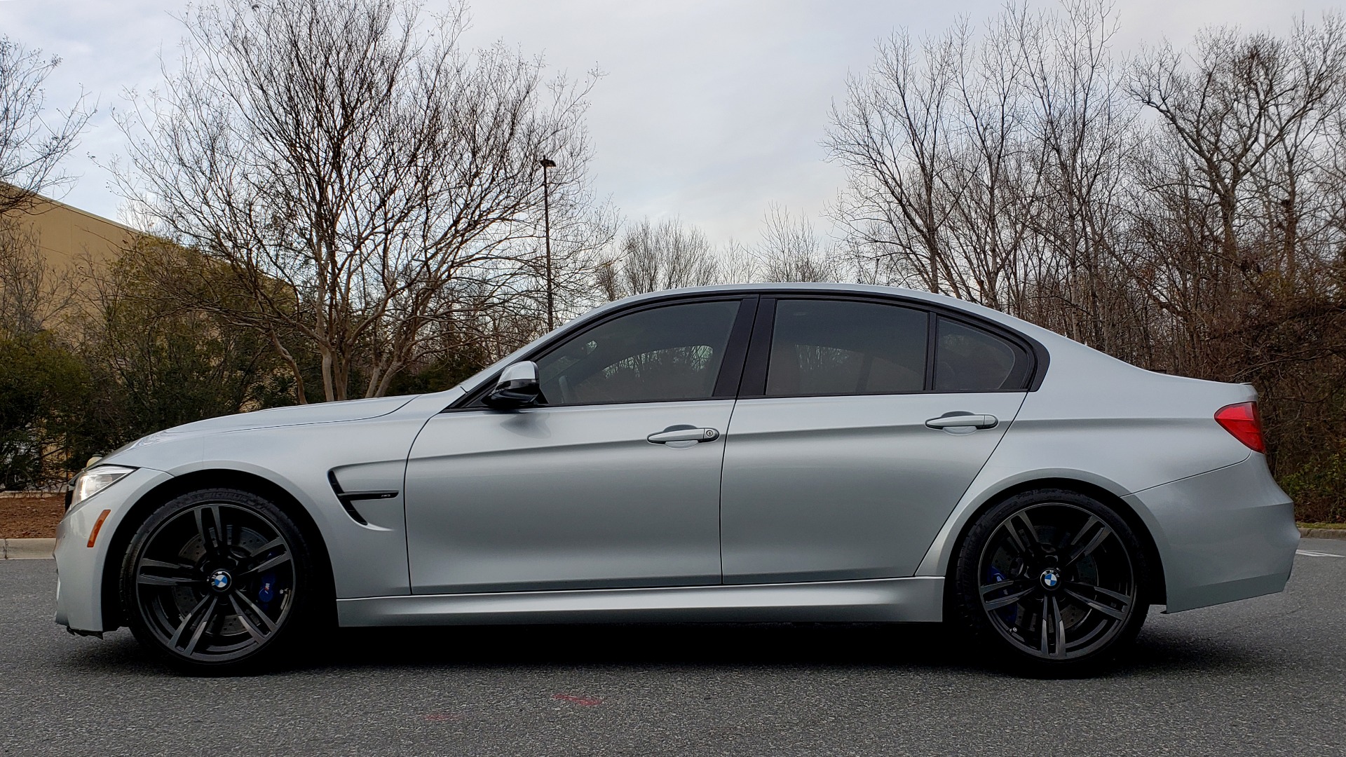 Used 2015 BMW M3 EXECUTIVE PKG / NAV / CAMERA / HUD / CARBON FIBER ROOF for sale Sold at Formula Imports in Charlotte NC 28227 22