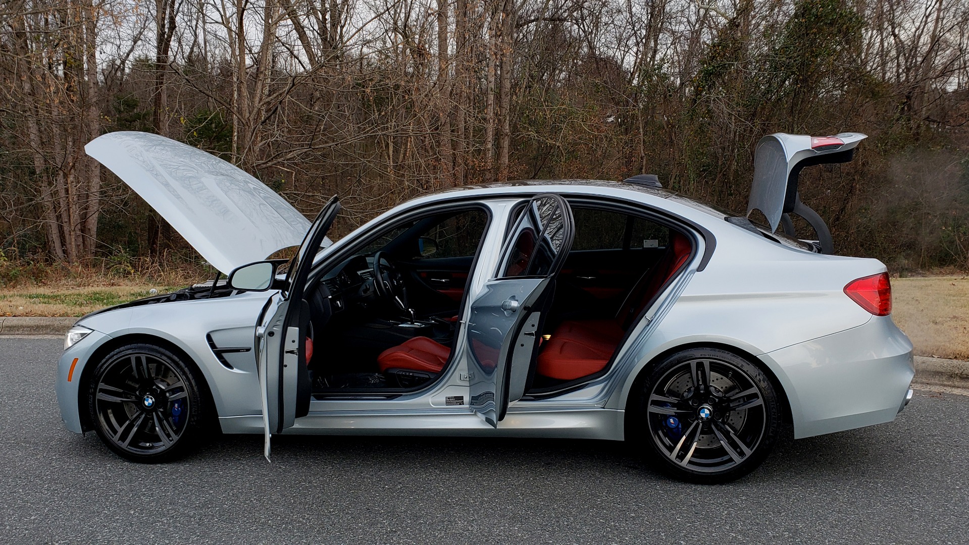 Used 2015 BMW M3 EXECUTIVE PKG / NAV / CAMERA / HUD / CARBON FIBER ROOF for sale Sold at Formula Imports in Charlotte NC 28227 36
