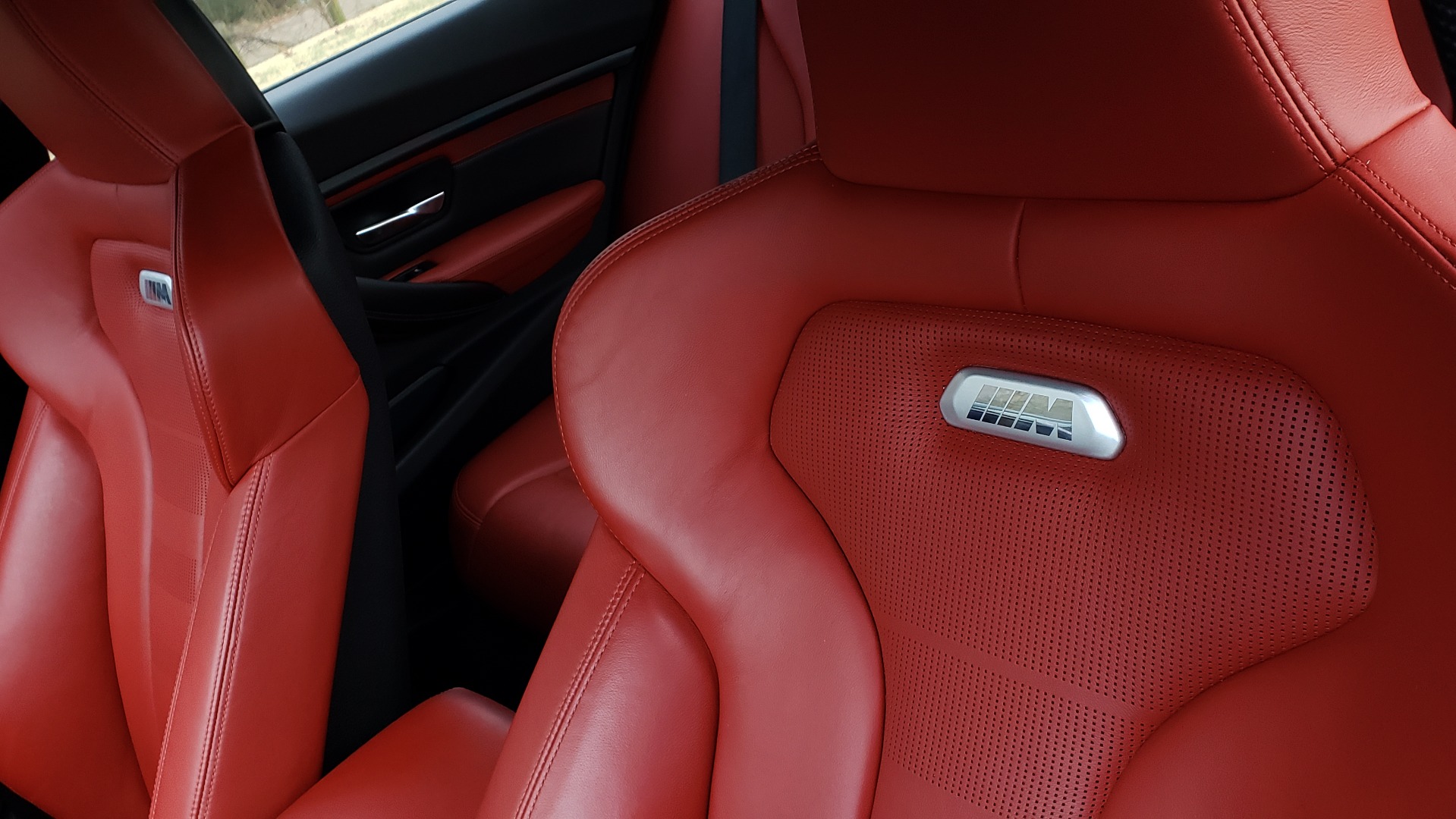 Used 2015 BMW M3 EXECUTIVE PKG / NAV / CAMERA / HUD / CARBON FIBER ROOF for sale Sold at Formula Imports in Charlotte NC 28227 53