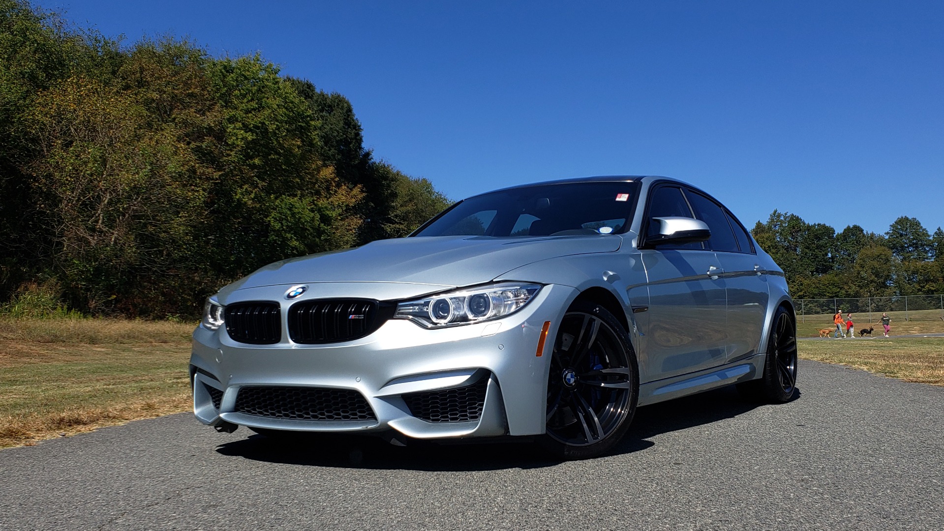 Used 2015 BMW M3 EXECUTIVE PKG / NAV / CAMERA / HUD / CARBON FIBER ROOF for sale Sold at Formula Imports in Charlotte NC 28227 7