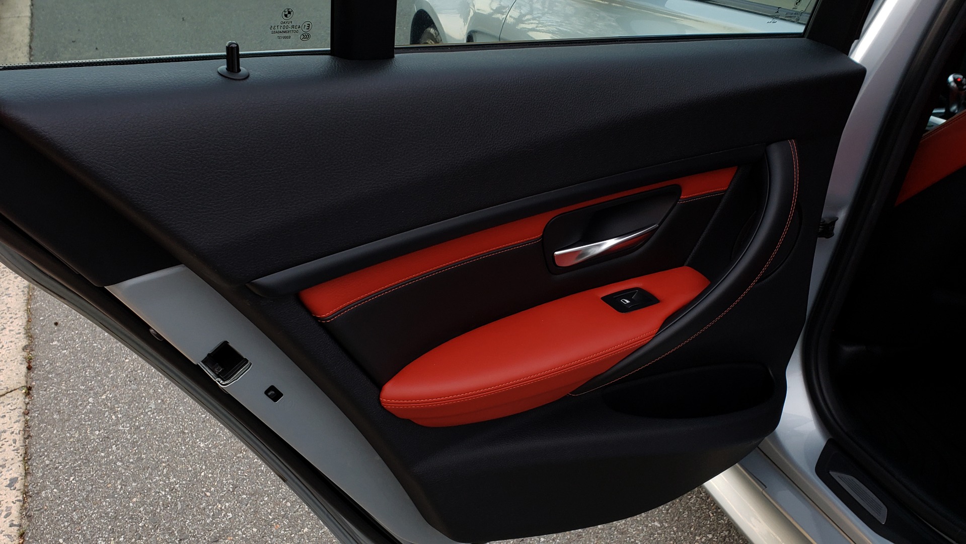 Used 2015 BMW M3 EXECUTIVE PKG / NAV / CAMERA / HUD / CARBON FIBER ROOF for sale Sold at Formula Imports in Charlotte NC 28227 70
