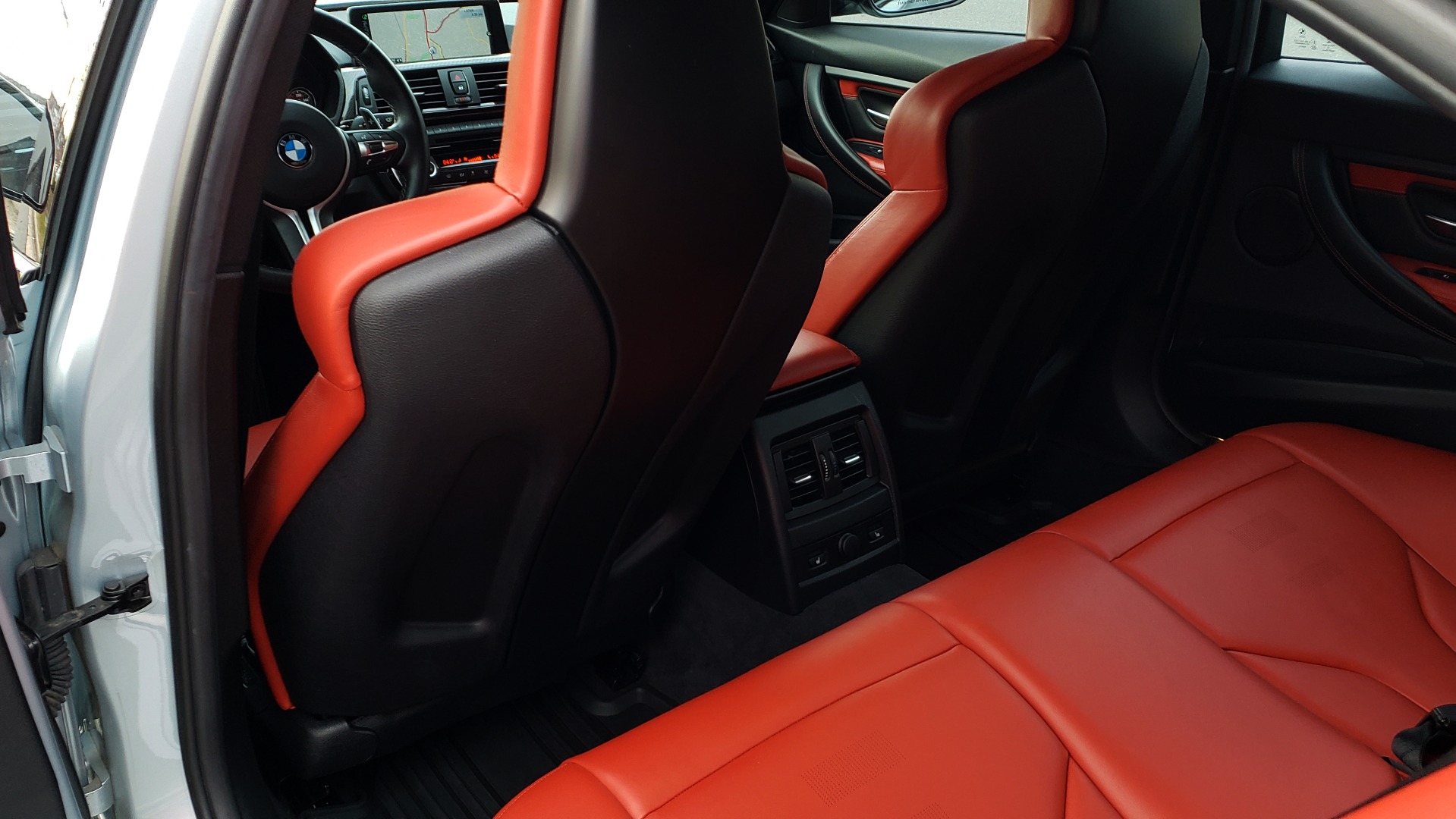 Used 2015 BMW M3 EXECUTIVE PKG / NAV / CAMERA / HUD / CARBON FIBER ROOF for sale Sold at Formula Imports in Charlotte NC 28227 73