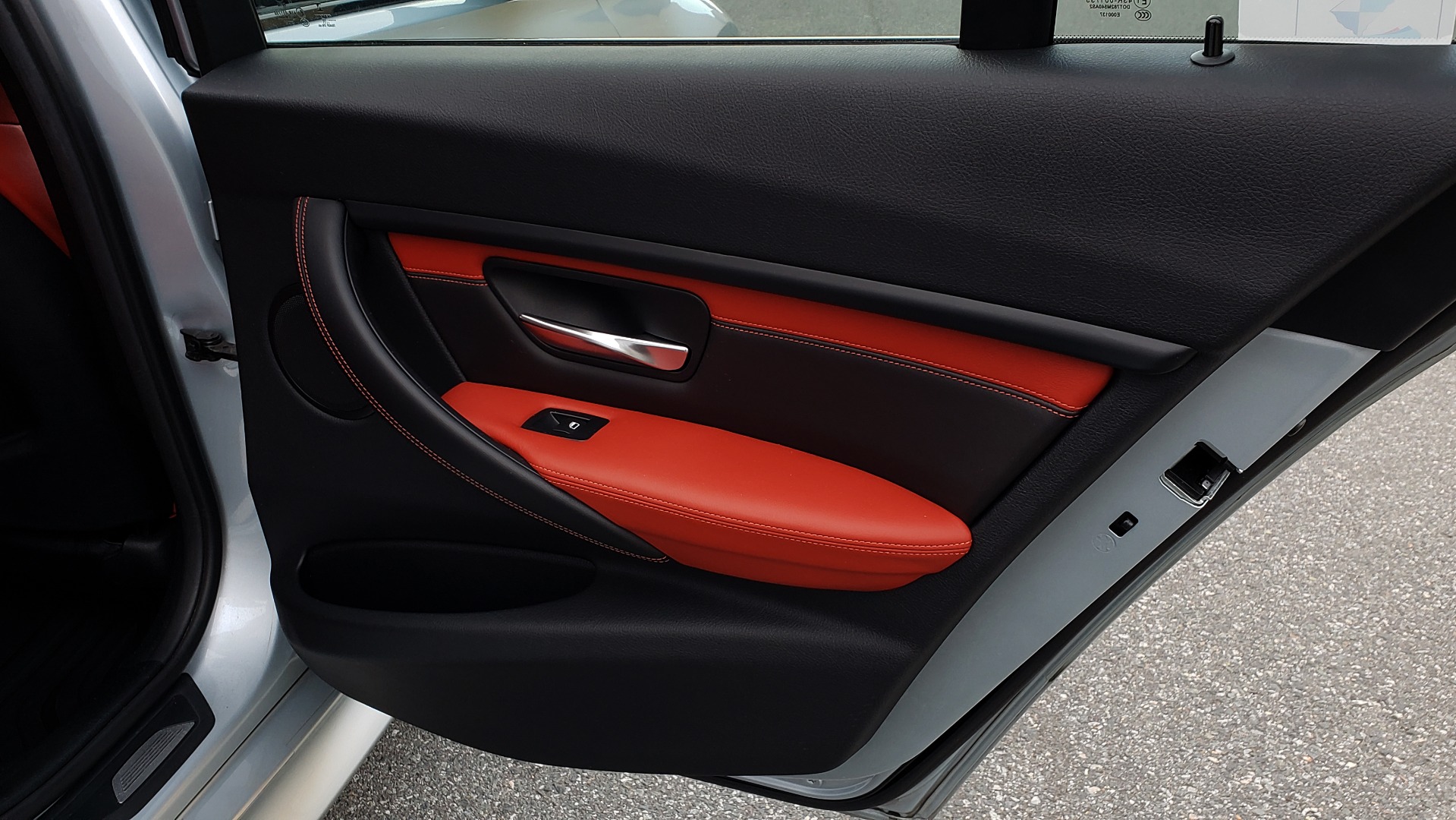 Used 2015 BMW M3 EXECUTIVE PKG / NAV / CAMERA / HUD / CARBON FIBER ROOF for sale Sold at Formula Imports in Charlotte NC 28227 81