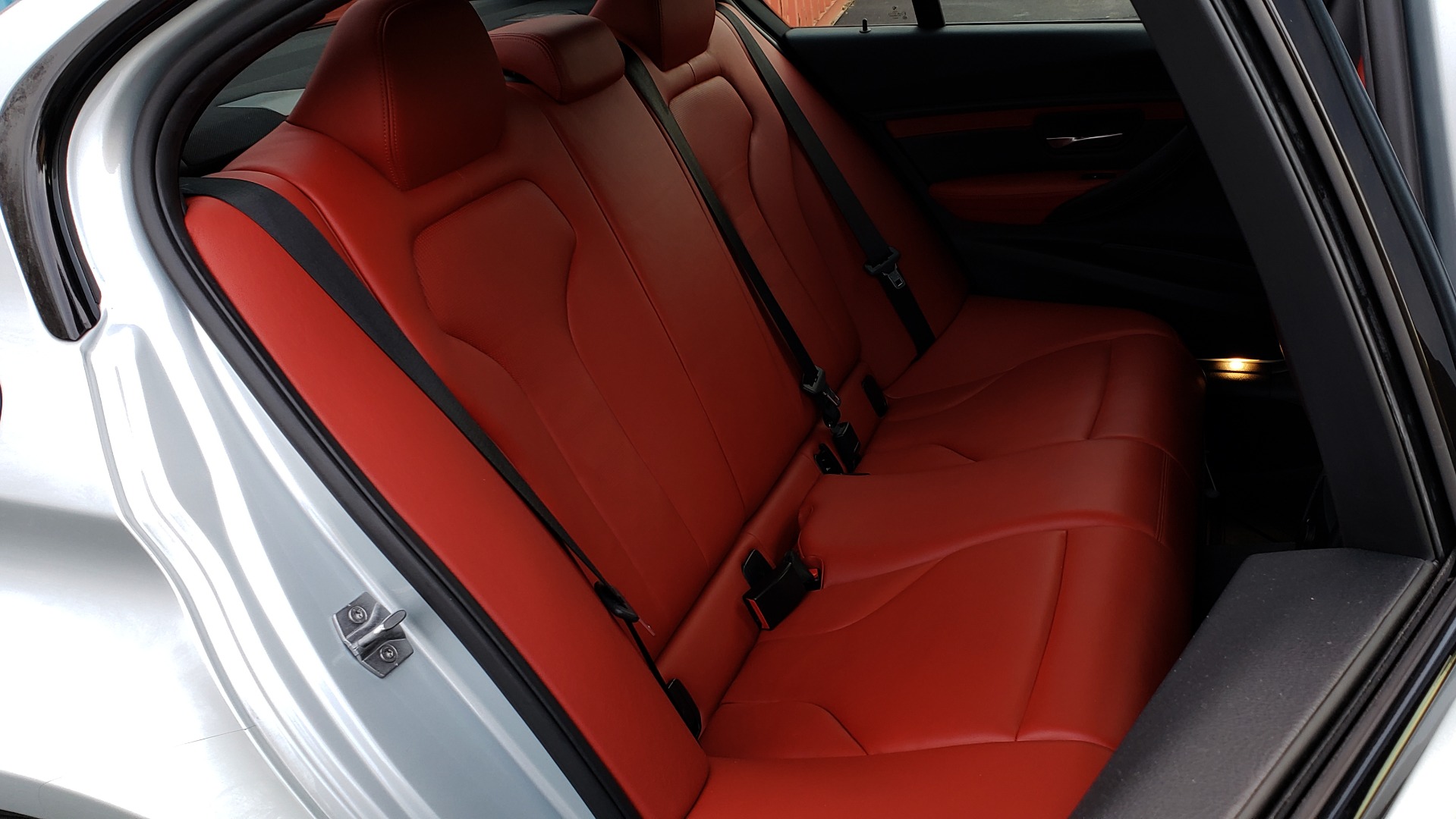 Used 2015 BMW M3 EXECUTIVE PKG / NAV / CAMERA / HUD / CARBON FIBER ROOF for sale Sold at Formula Imports in Charlotte NC 28227 84
